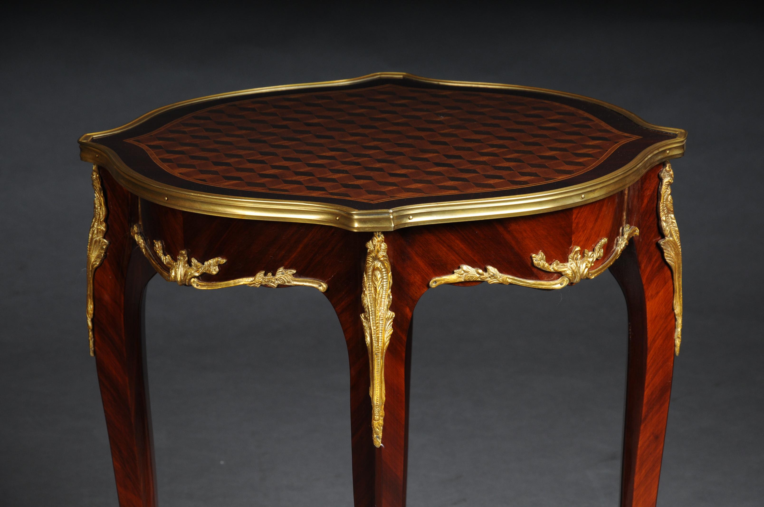 20th Century Beautiful Salon Side Table in Louis XV after F. Linke For Sale