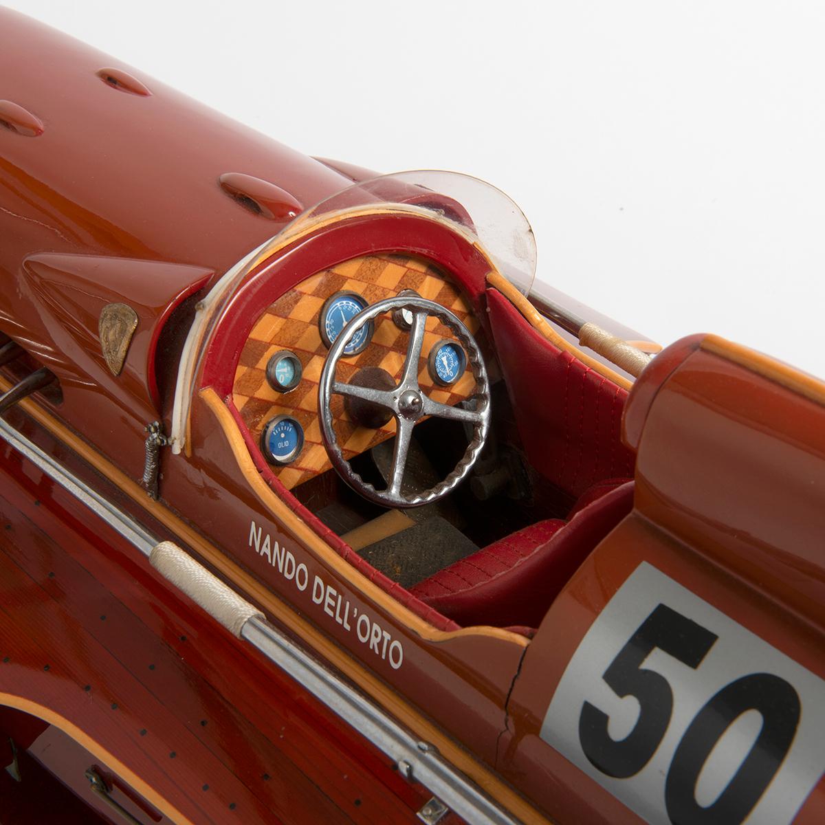 Beautiful Scale Model of Ferrai hydroplane, Arno XI, raced by Nando Dell'Orto in vendita 2
