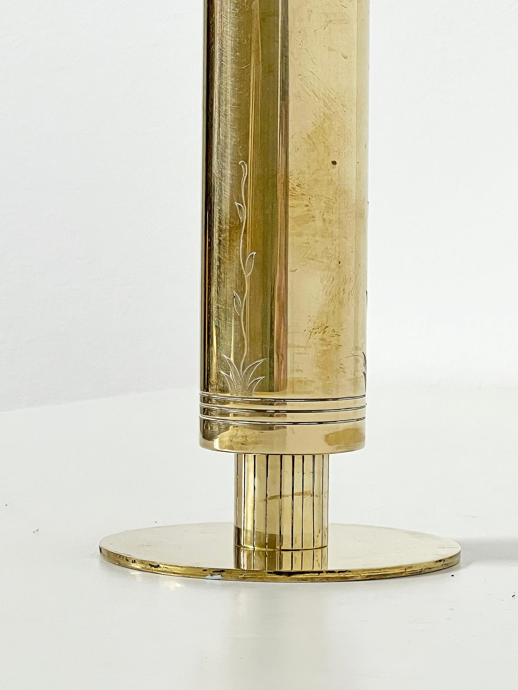 Suédois Magnifique vase moderne scandinave en laiton, Anonymous, vers les années 1950-1960 en vente