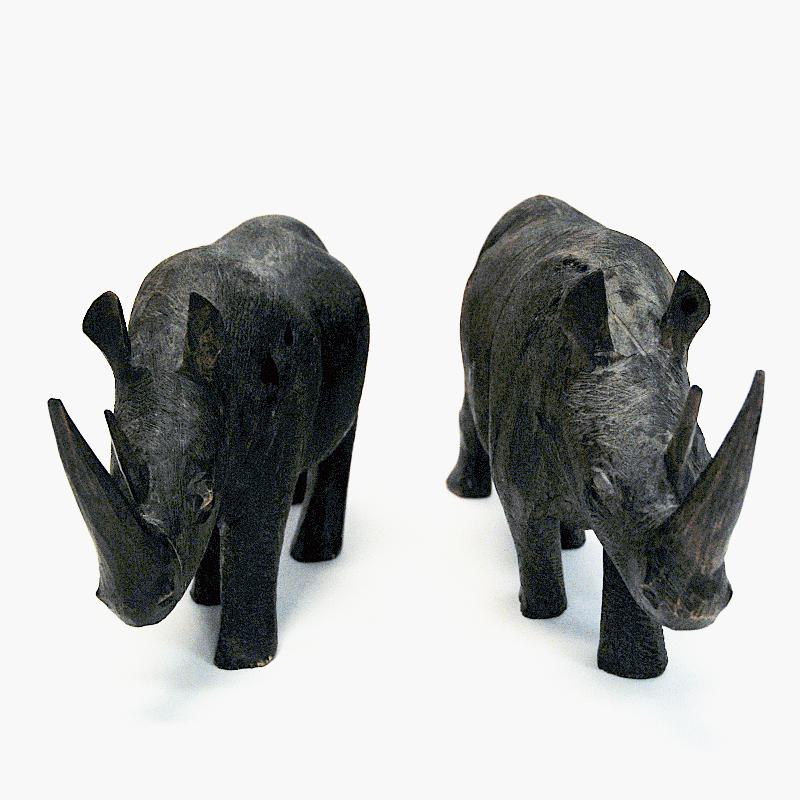 Scandinave moderne Magnifique paire de Rhino scandinave vintage en bois, années 1940 en vente