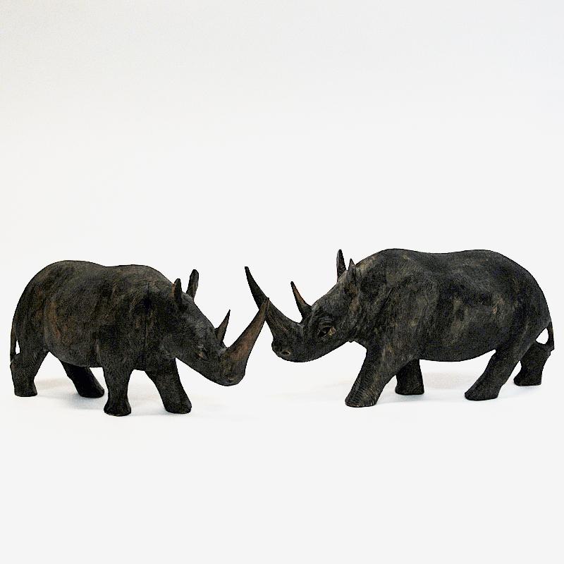 Scandinave Magnifique paire de Rhino scandinave vintage en bois, années 1940 en vente