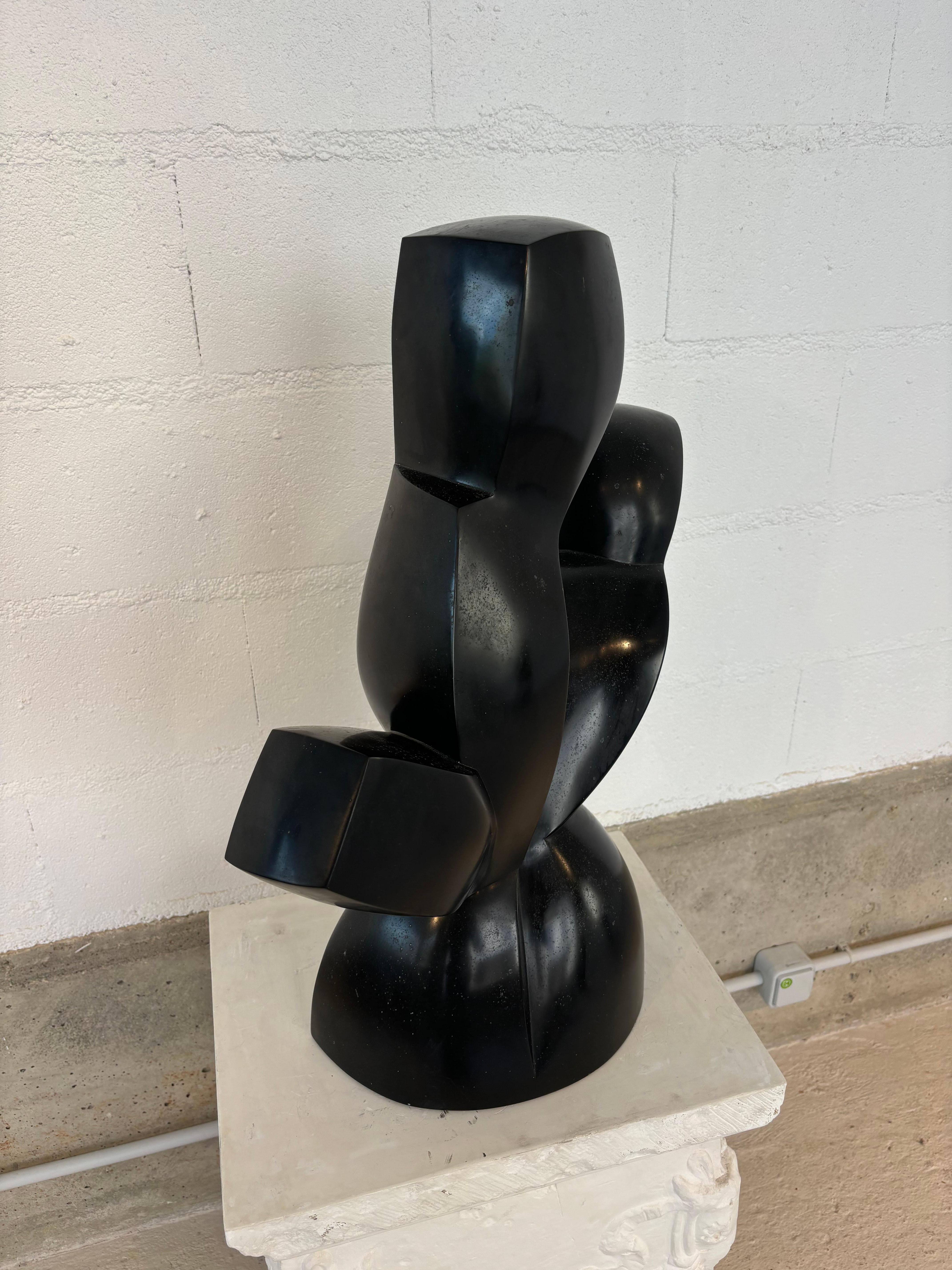 Marbre noir de Belgique Belle sculpture de Pol Spilliaert en vente