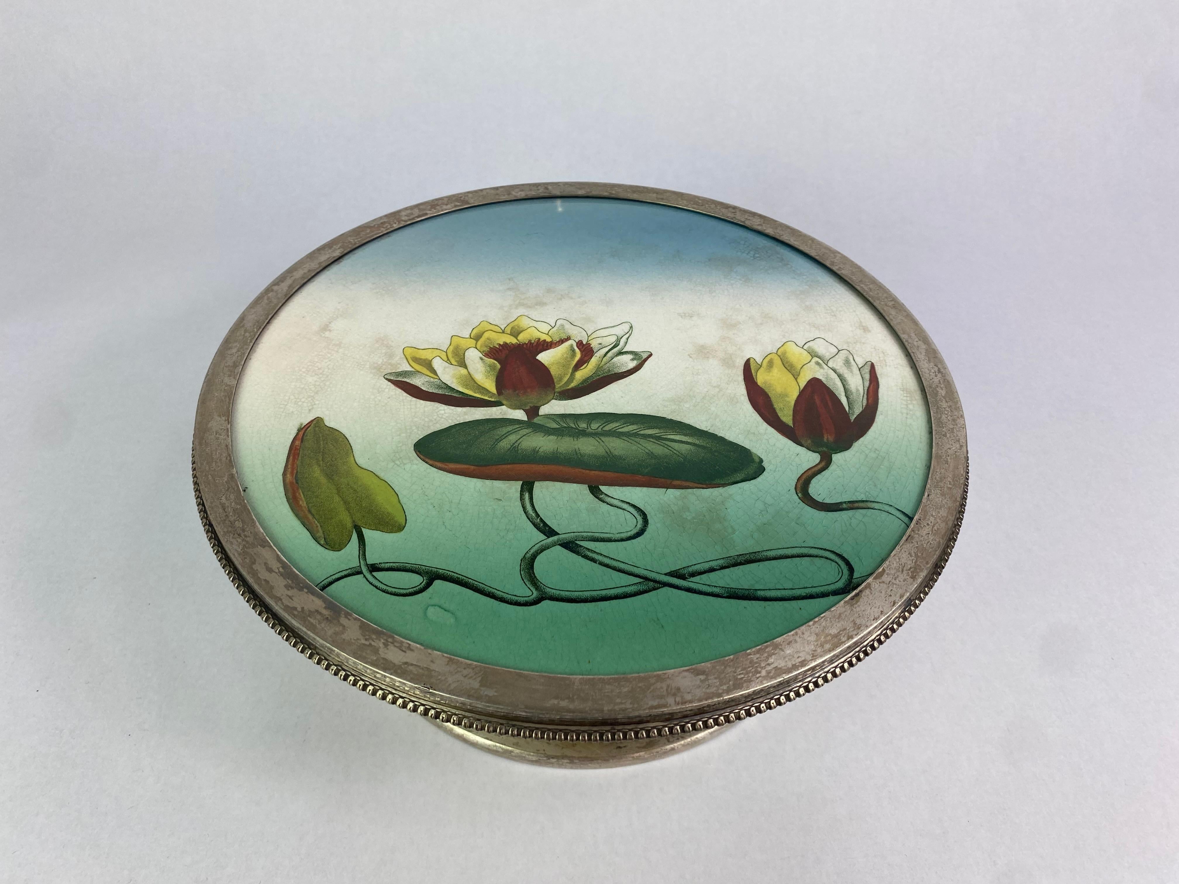 Vienna Secession Beautiful secession centerpiece with water lily by Hans Ofner for Sandrik For Sale