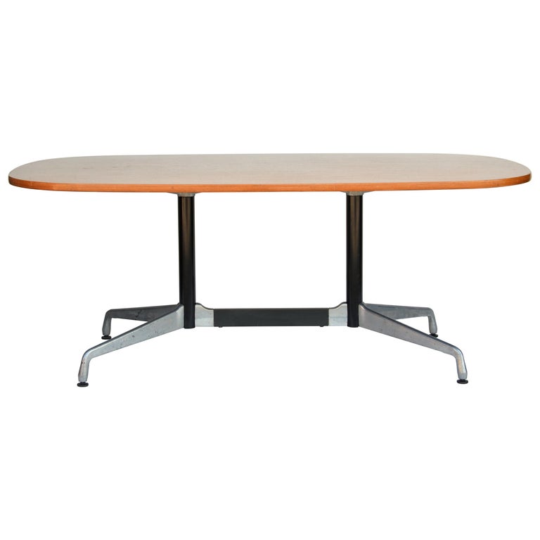 Beautiful Segmented Base and Bamboo Top Table by Eames for Herman Miller For Sale