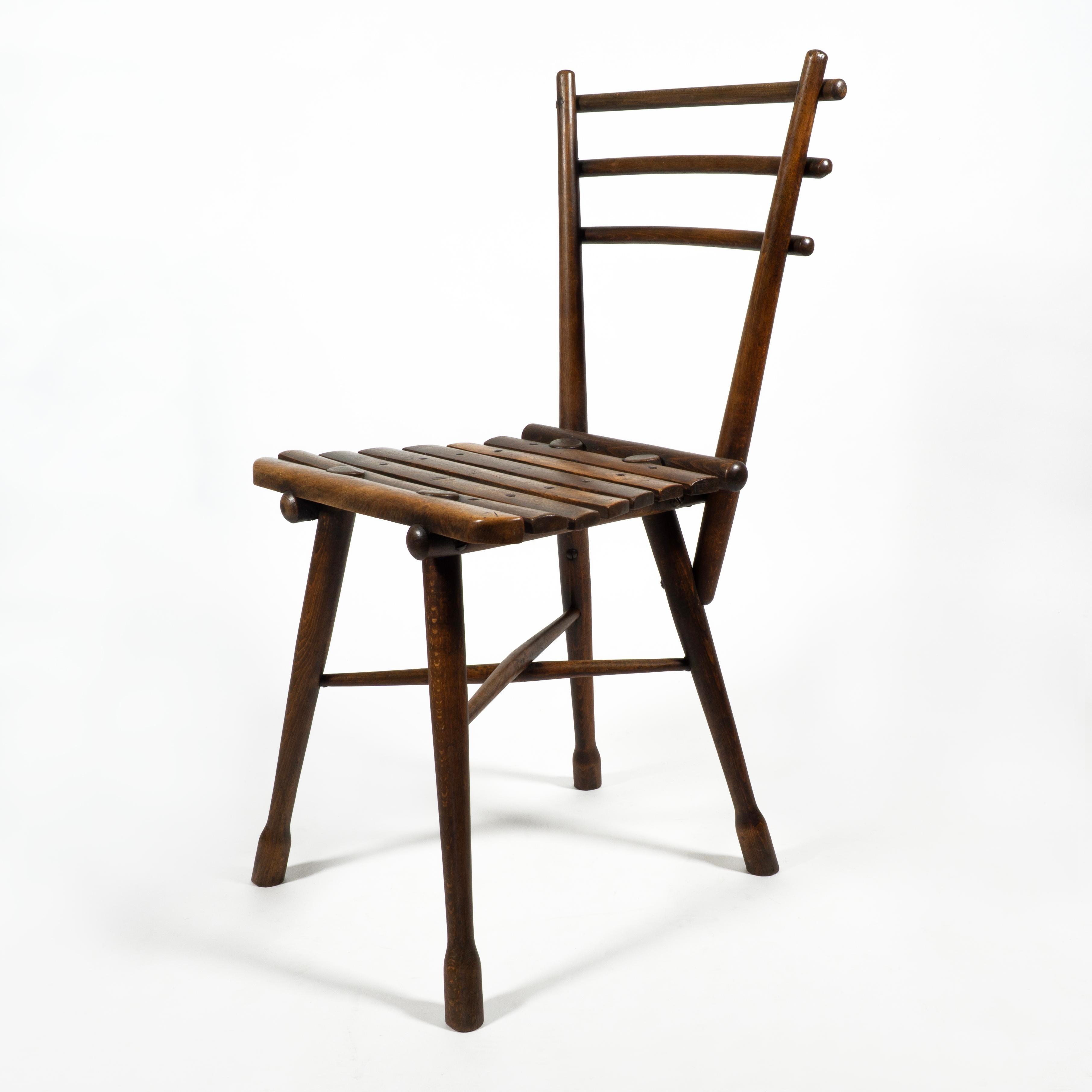 Schöner Satz von 3 Thonet Wood Gartenstühlen 'Gartensessel No. 4', um 1900 (Österreichisch) im Angebot