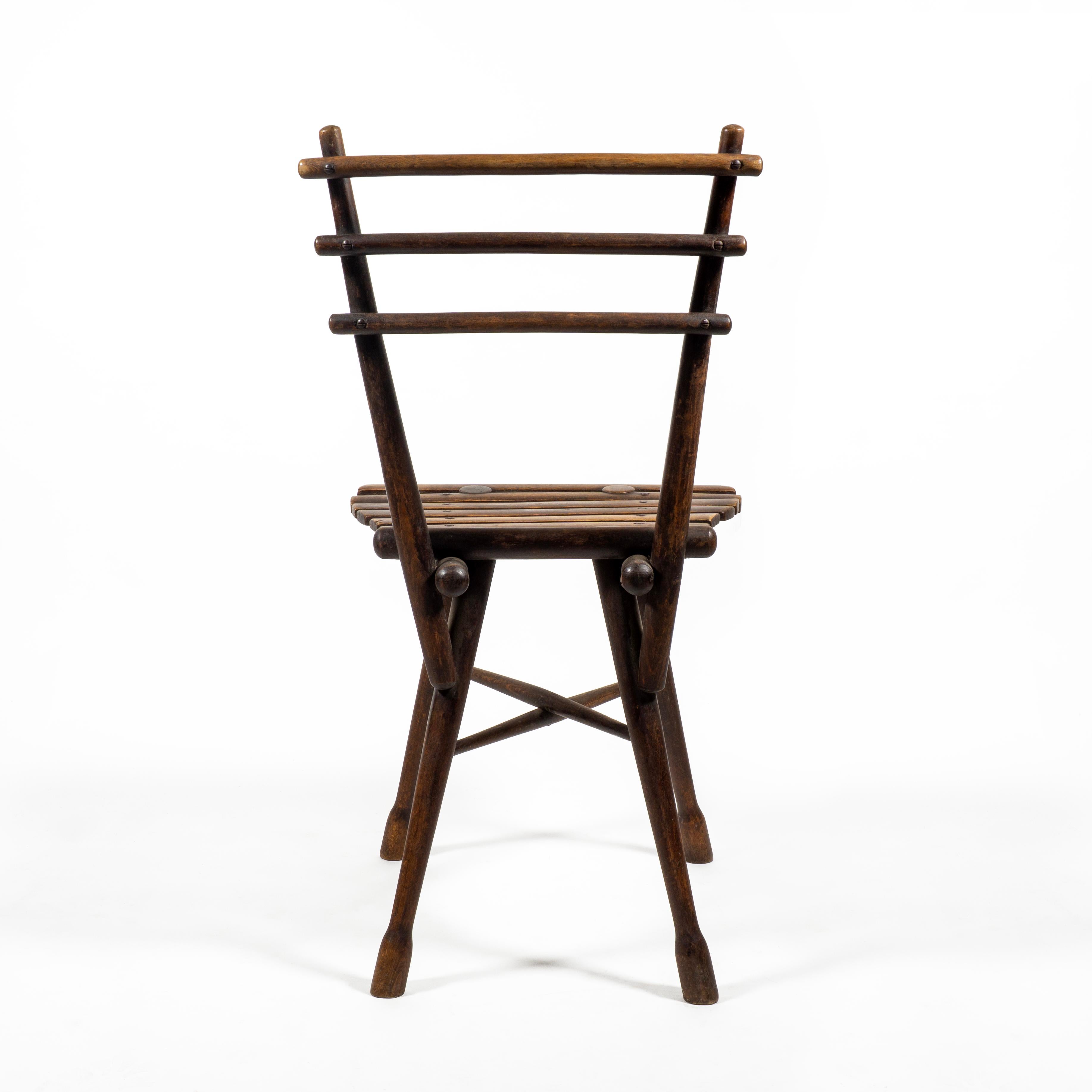 Schöner Satz von 3 Thonet Wood Gartenstühlen 'Gartensessel No. 4', um 1900 im Angebot 1