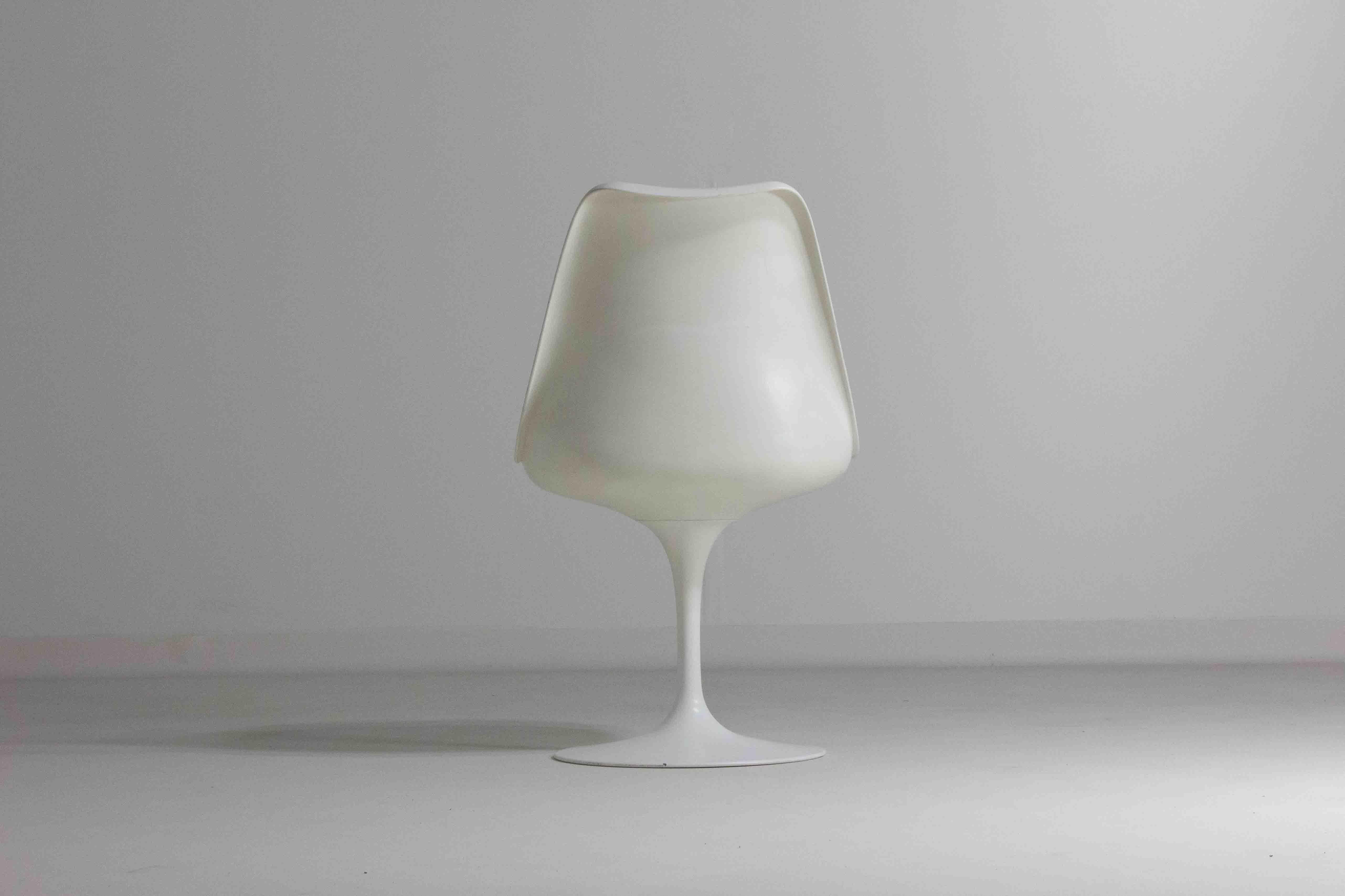 Beautiful set of 5 tulip chairs by Eero Saarinen for Knoll International, 1970s 11