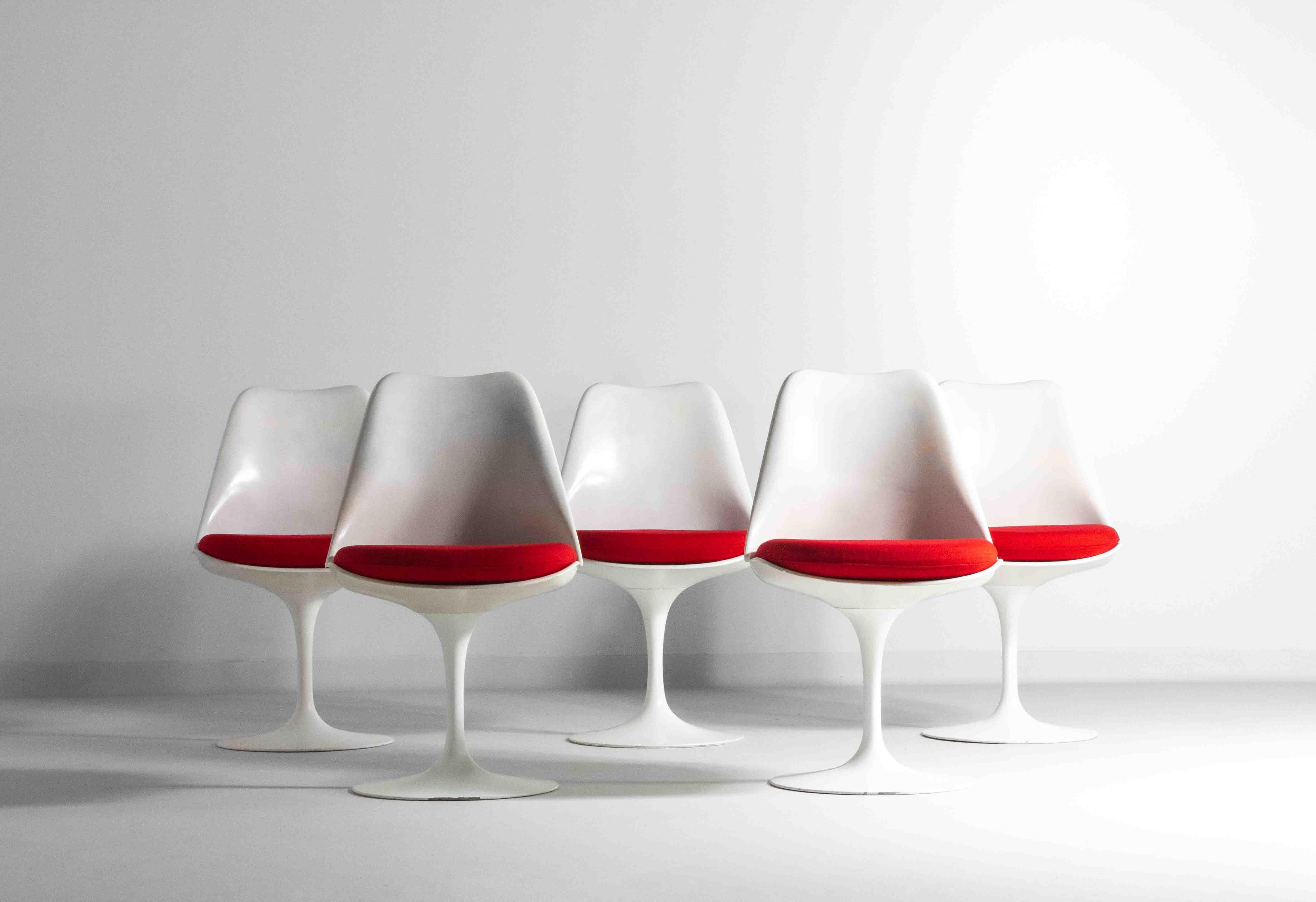 American Beautiful set of 5 tulip chairs by Eero Saarinen for Knoll International, 1970s