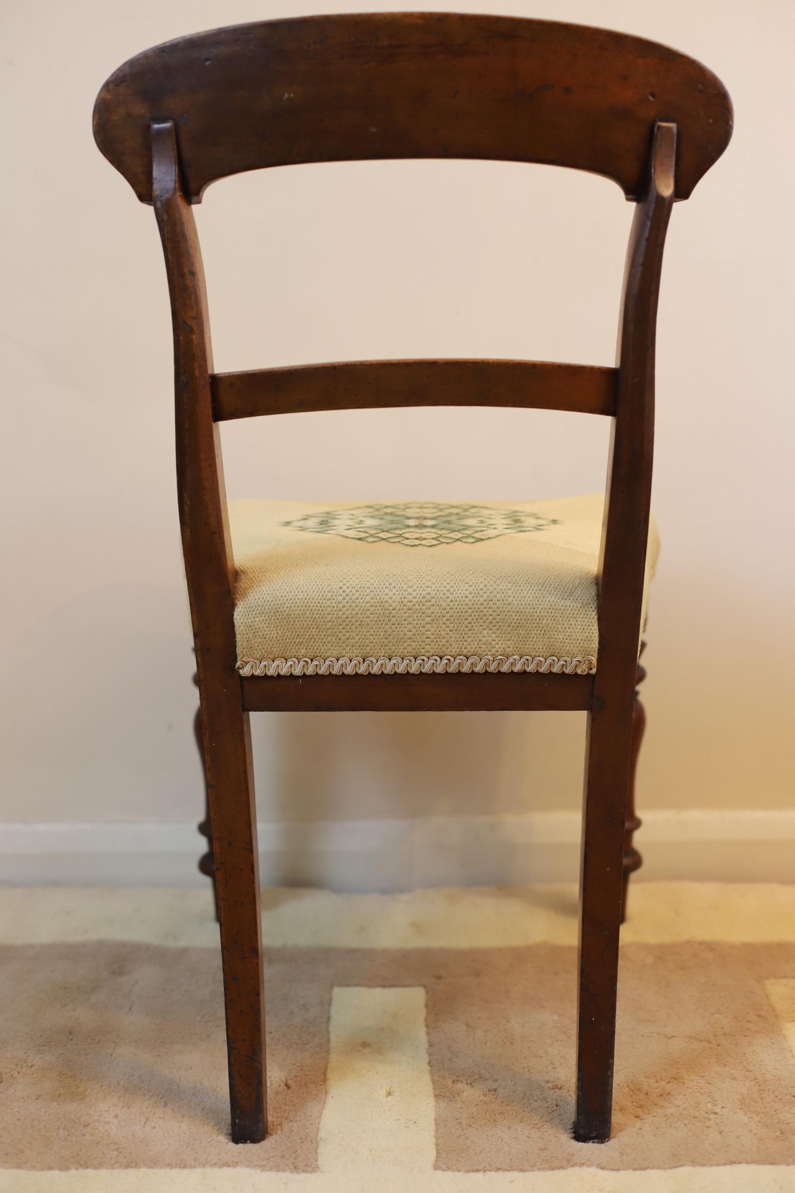 Beautiful Set of 8 Victorian Dining Chairs 9