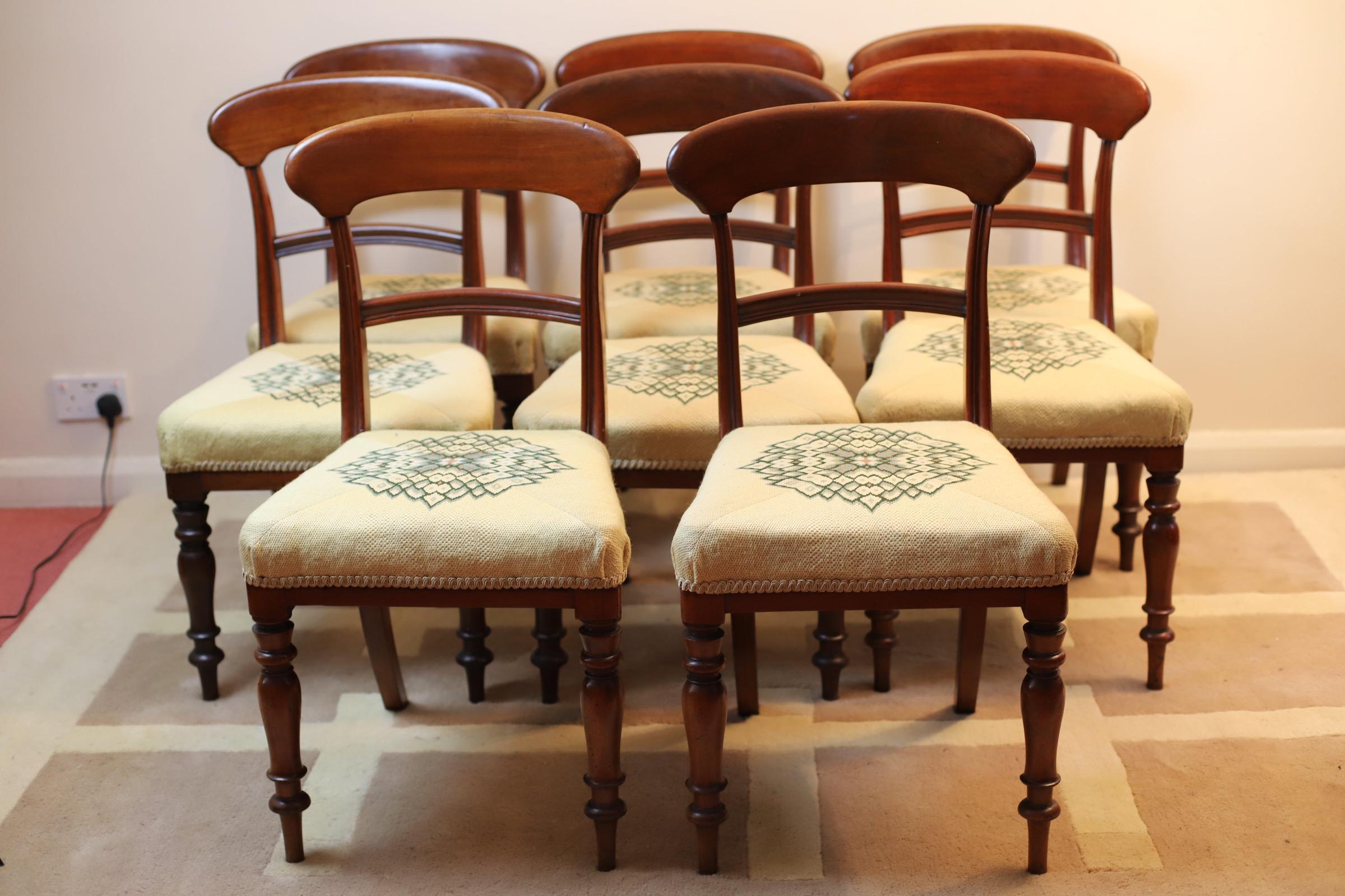 Arts and Crafts Beautiful Set of 8 Victorian Dining Chairs