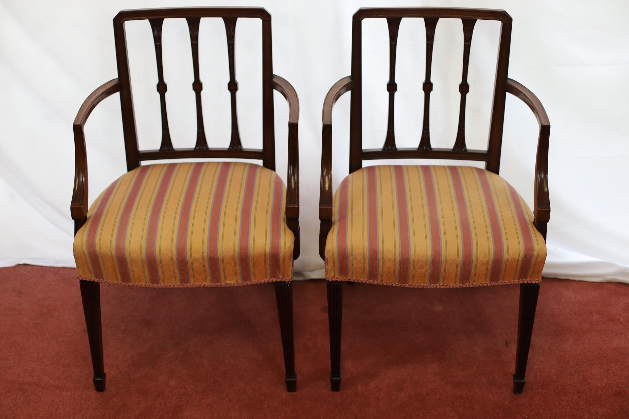 Giorgio III Bellissimo set di otto sedie da pranzo Geaorge III in Oak in vendita
