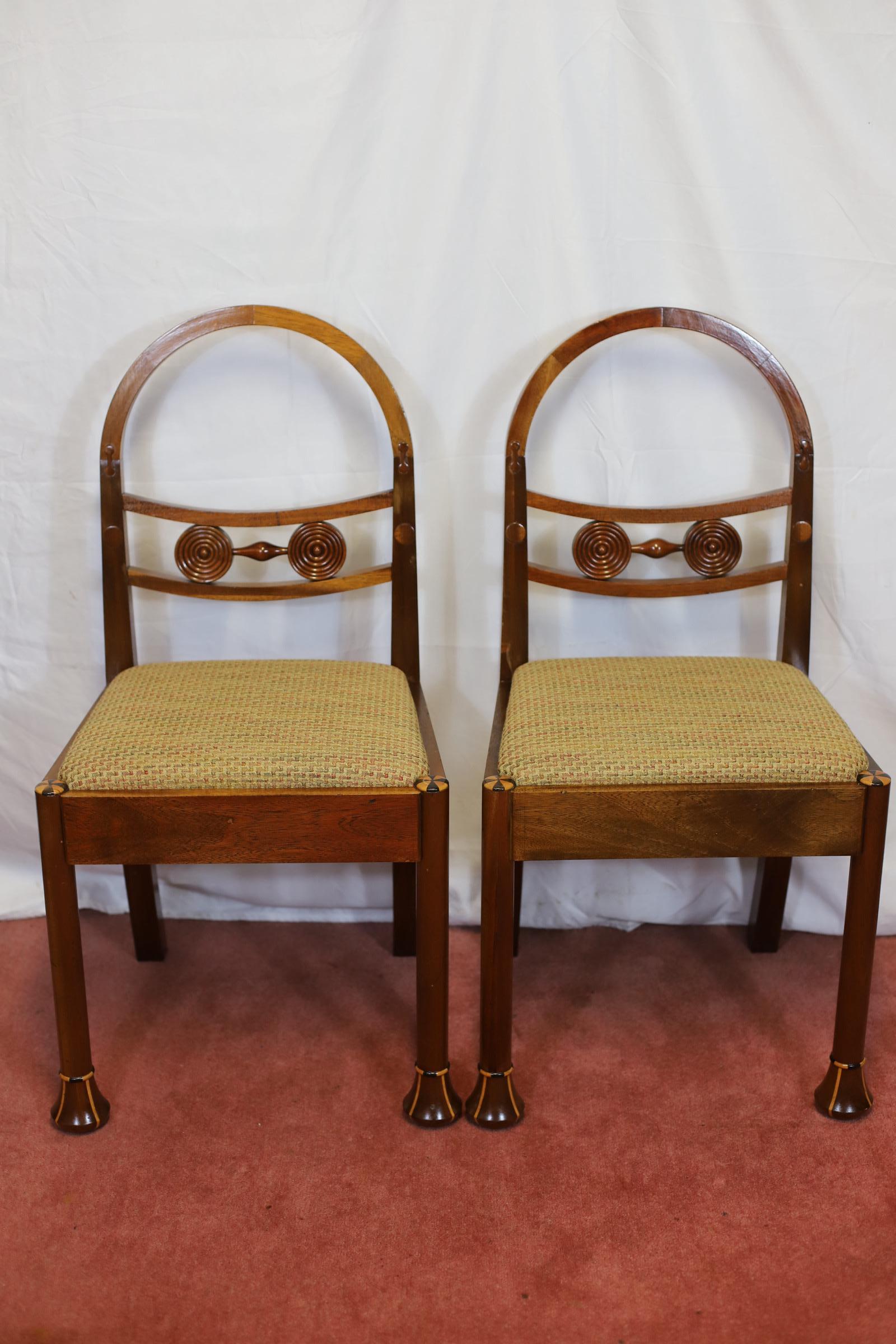 Beautiful Set Of Eight Hooped Back Dining Chairs By Jeremy Green For Sale 10
