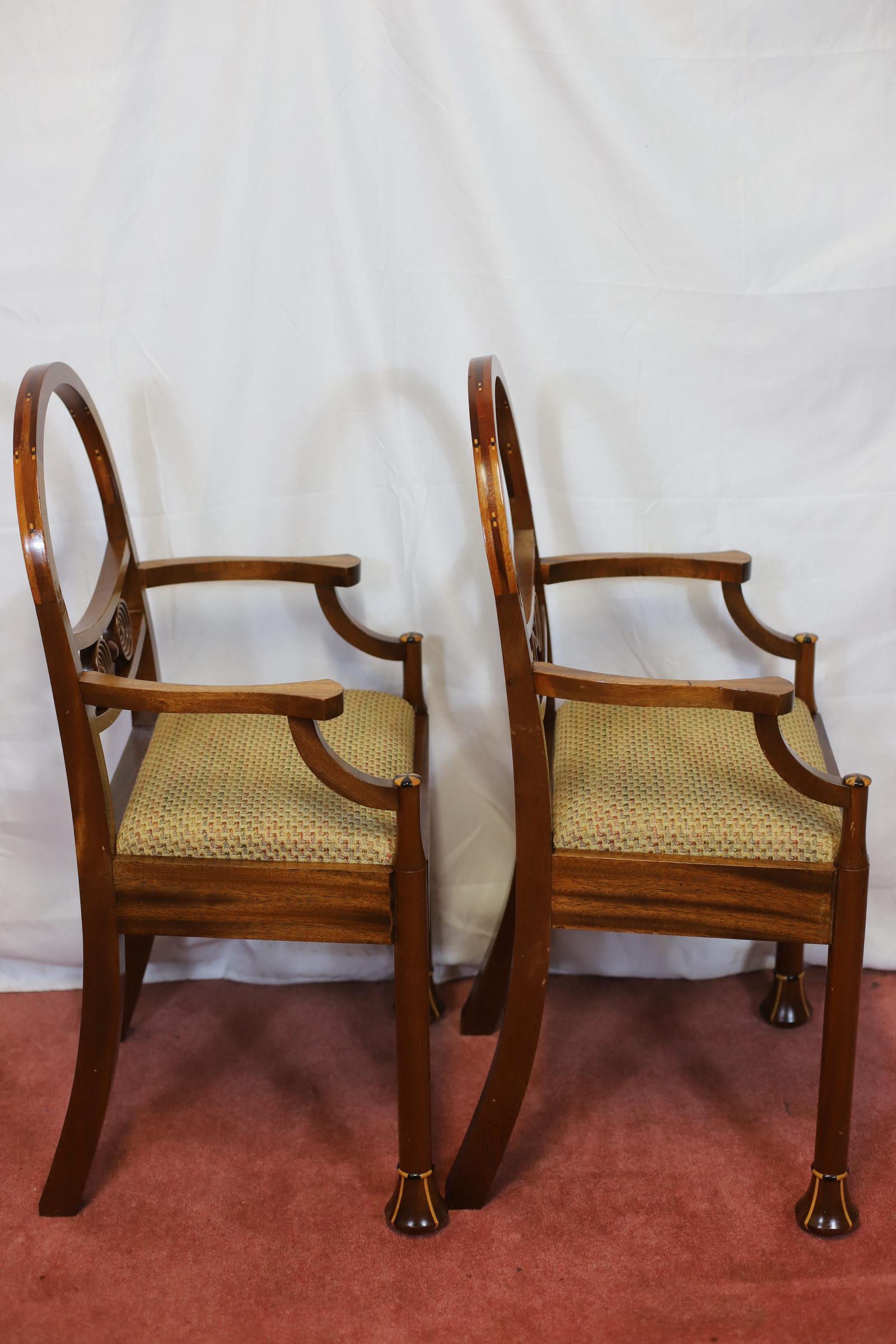 Late 20th Century Beautiful Set Of Eight Hooped Back Dining Chairs By Jeremy Green For Sale