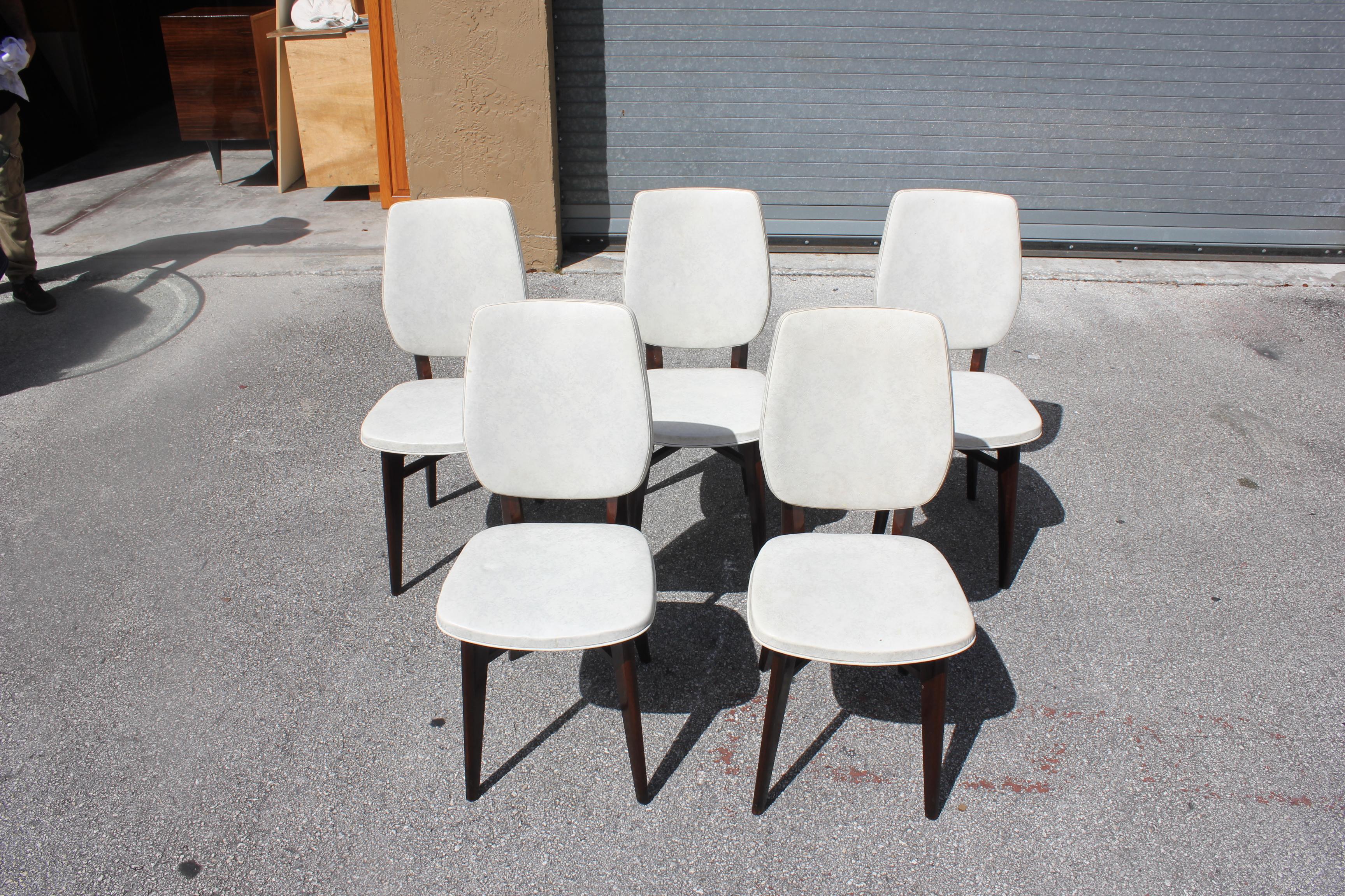 Beautiful Set of Five French Art Deco Solid Mahogany Dining Chairs, circa 1940s For Sale 12