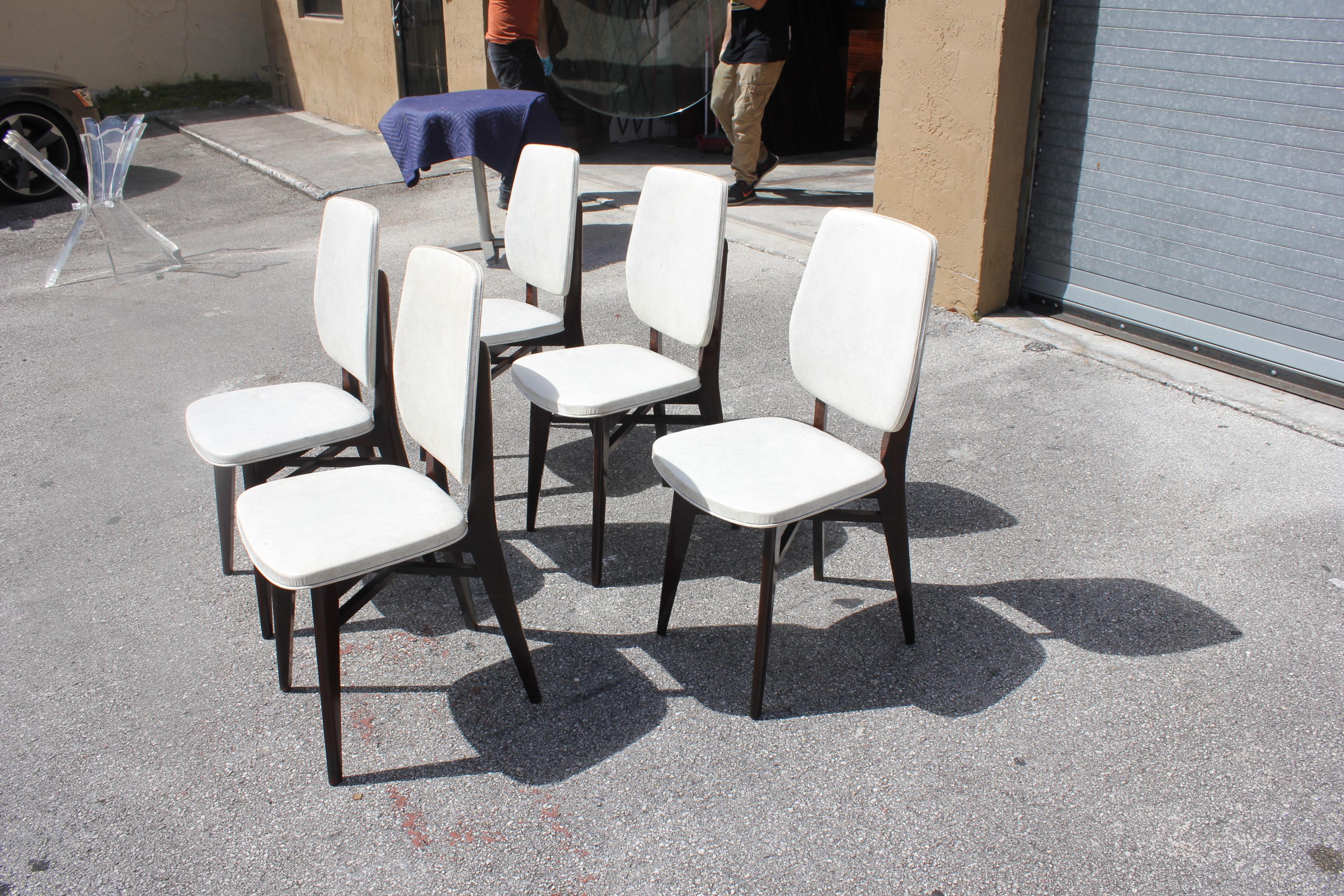 Mid-20th Century Beautiful Set of Five French Art Deco Solid Mahogany Dining Chairs, circa 1940s For Sale