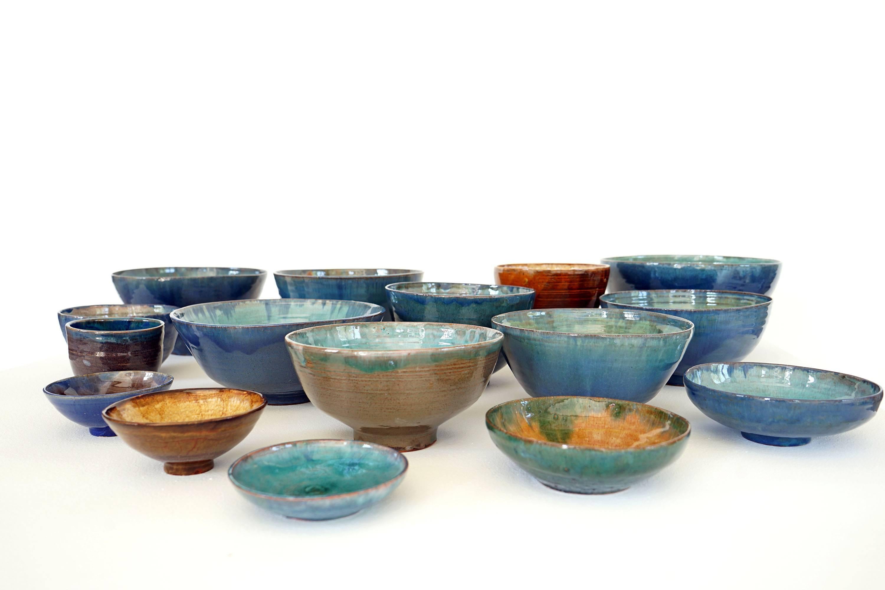 Beautiful Set of Handmade Ceramic Bowls, 1970s In Excellent Condition For Sale In Munster, NRW