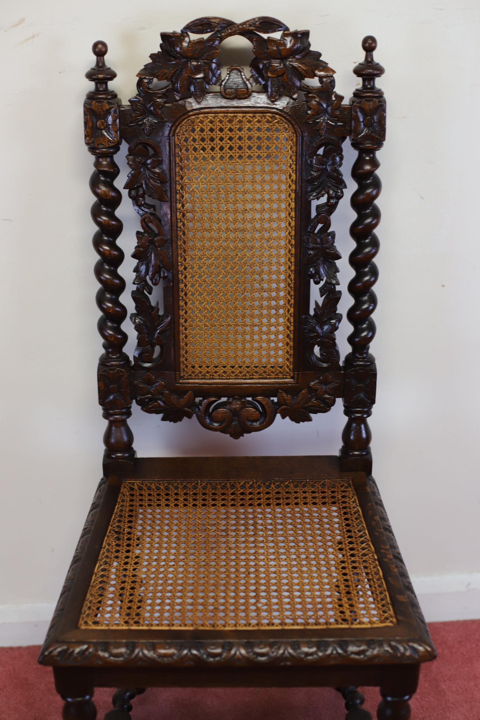 Beautiful Set Of Six Antique Victorian Carved Oak Dining Chairs For Sale 2