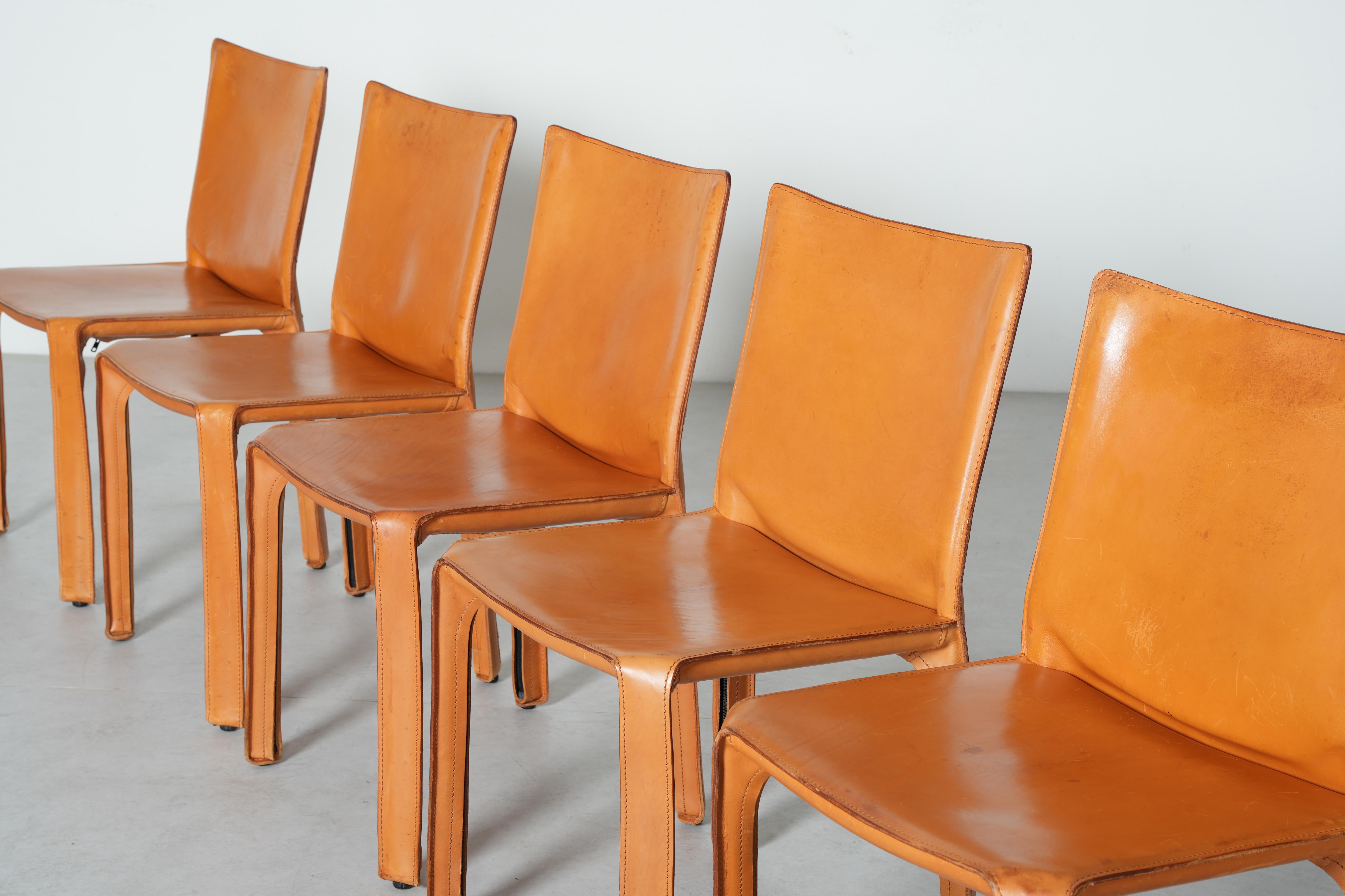 Schöner Satz von sechs Cab 412 Stühlen von Mario Bellini für Cassina, braunes Leder (Ende des 20. Jahrhunderts) im Angebot