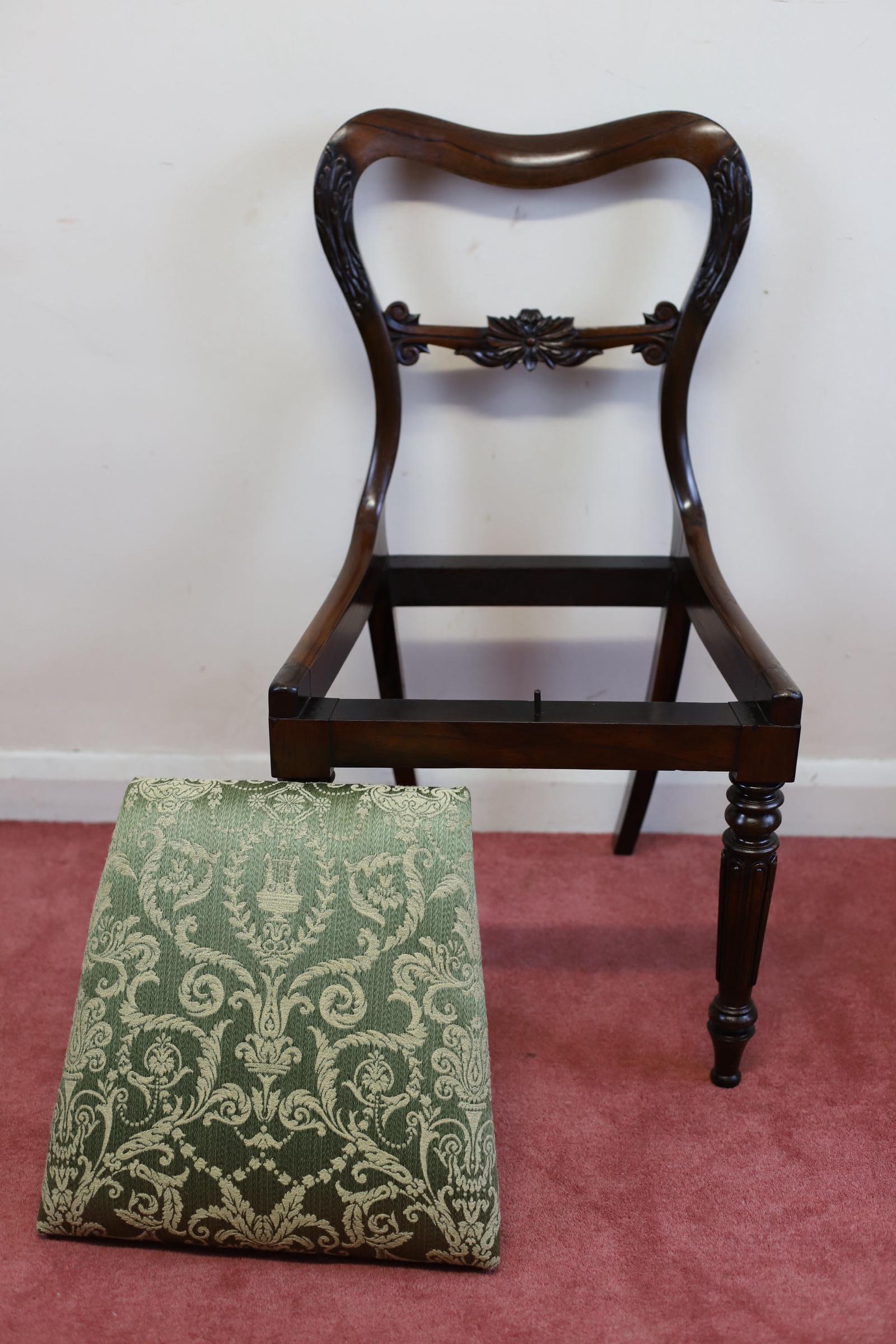 Beautiful Set Of Six Early Victorian Dining Chairs  For Sale 11