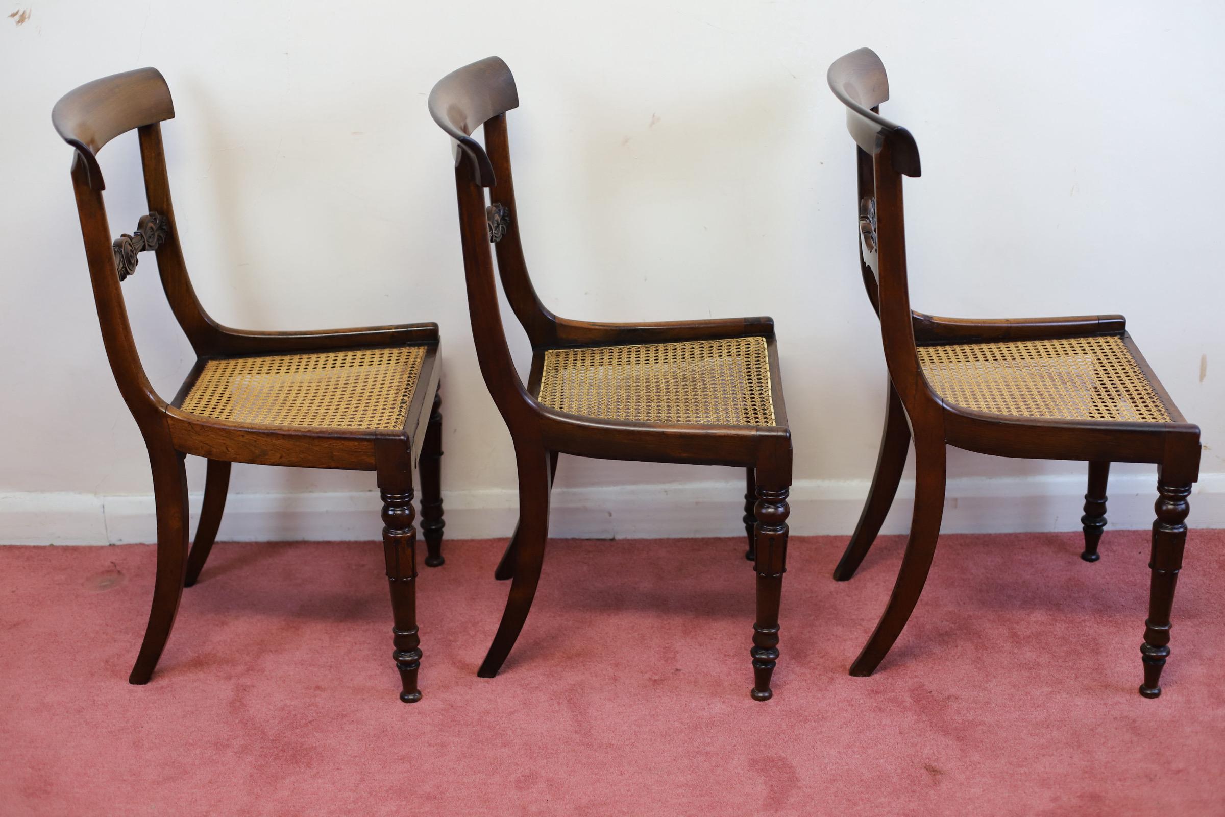 Beautiful Set Of Six William IV  Dining Chairs  For Sale 11