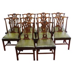 Magnifique ensemble de dix pièces de style Chippendale  Noyer  Chaises de salle à manger