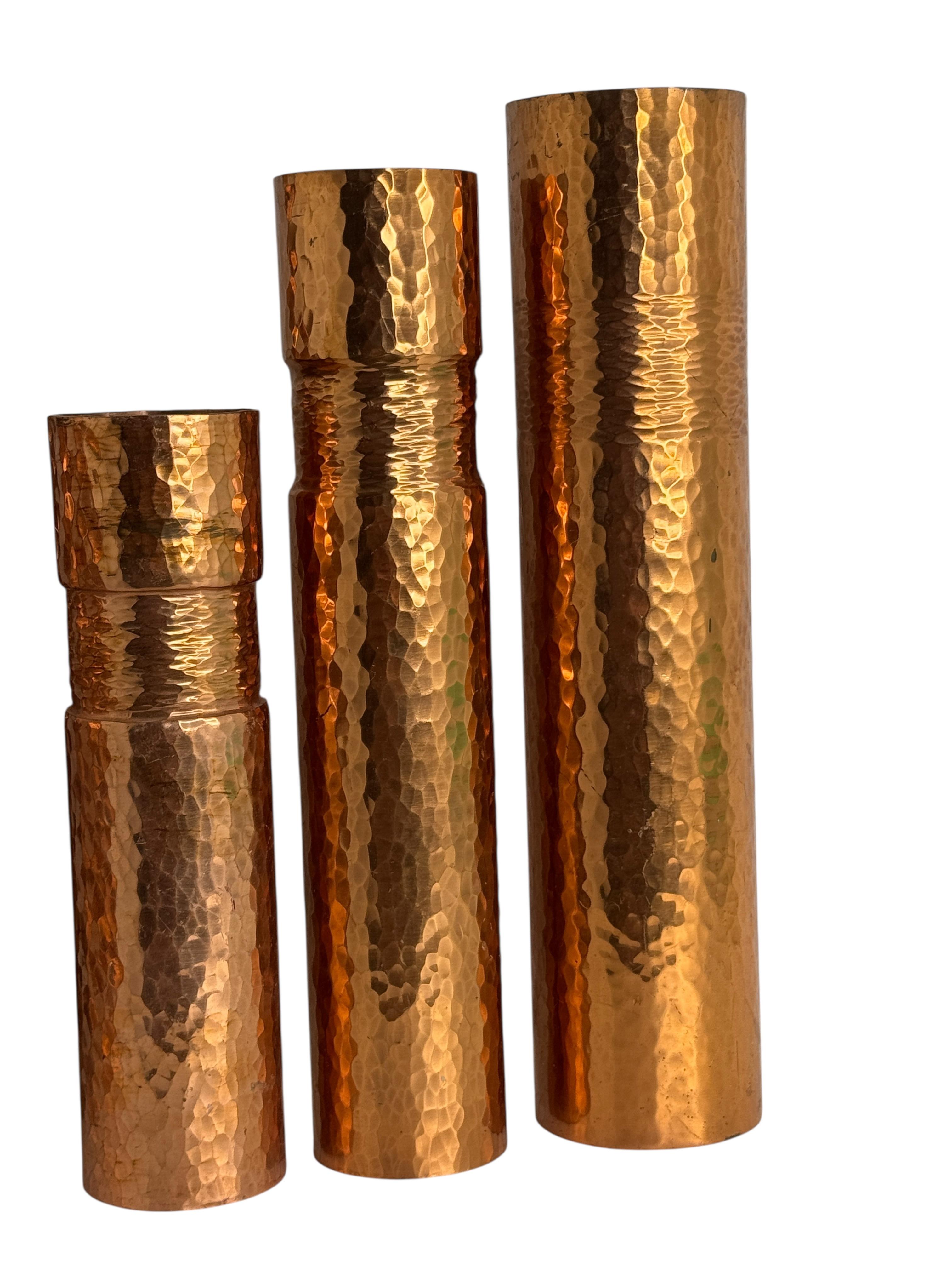 Late 20th Century Beautiful Set of three Copper Handmade Brutalist Flower Vase, German, 1970s For Sale