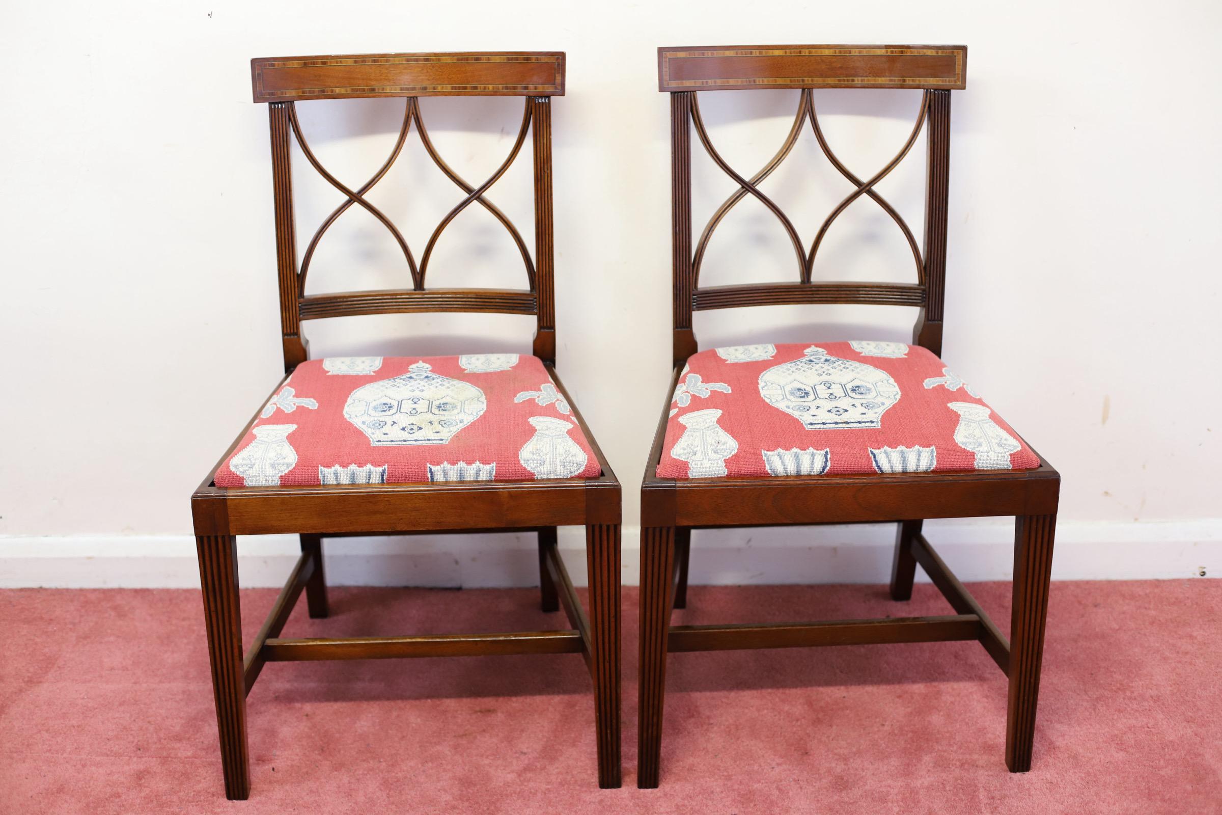 Beautiful Set Of Twelve George III Style Dining Chairs  For Sale 8