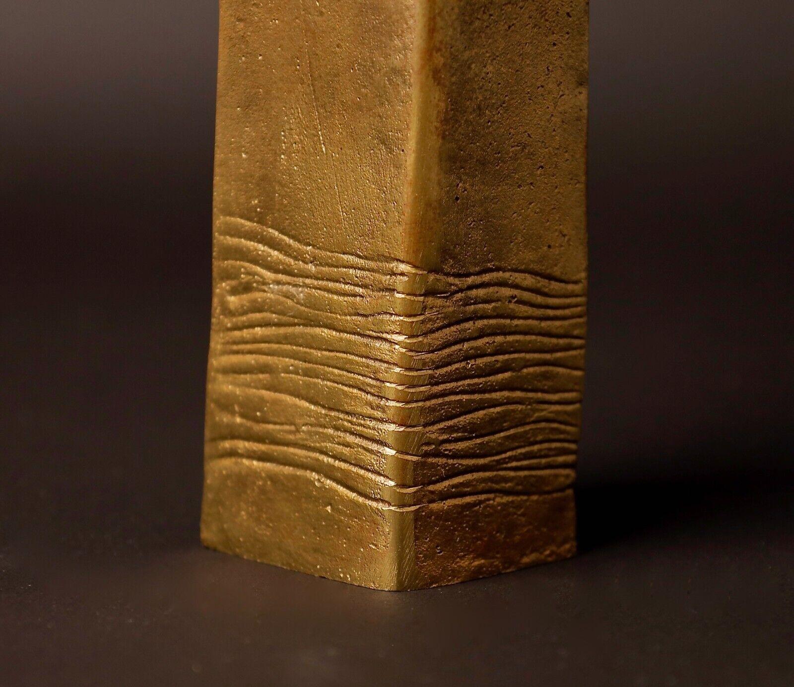 Beautiful shape Japanese Signed Bronze Vase by a Nitten Artist, Hasegawa  Masaya 7