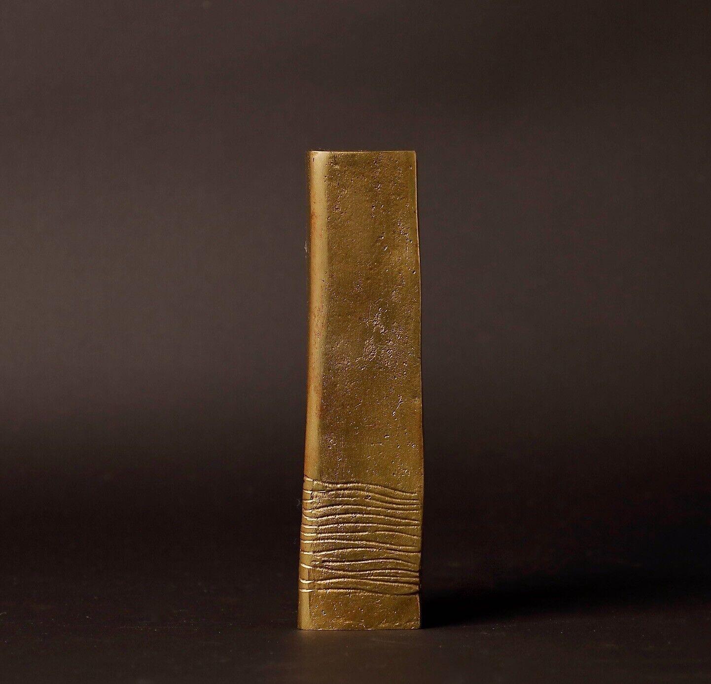 Beautiful shape Japanese Signed Bronze Vase by a Nitten Artist, Hasegawa  Masaya In Good Condition In Fukuoka, JP