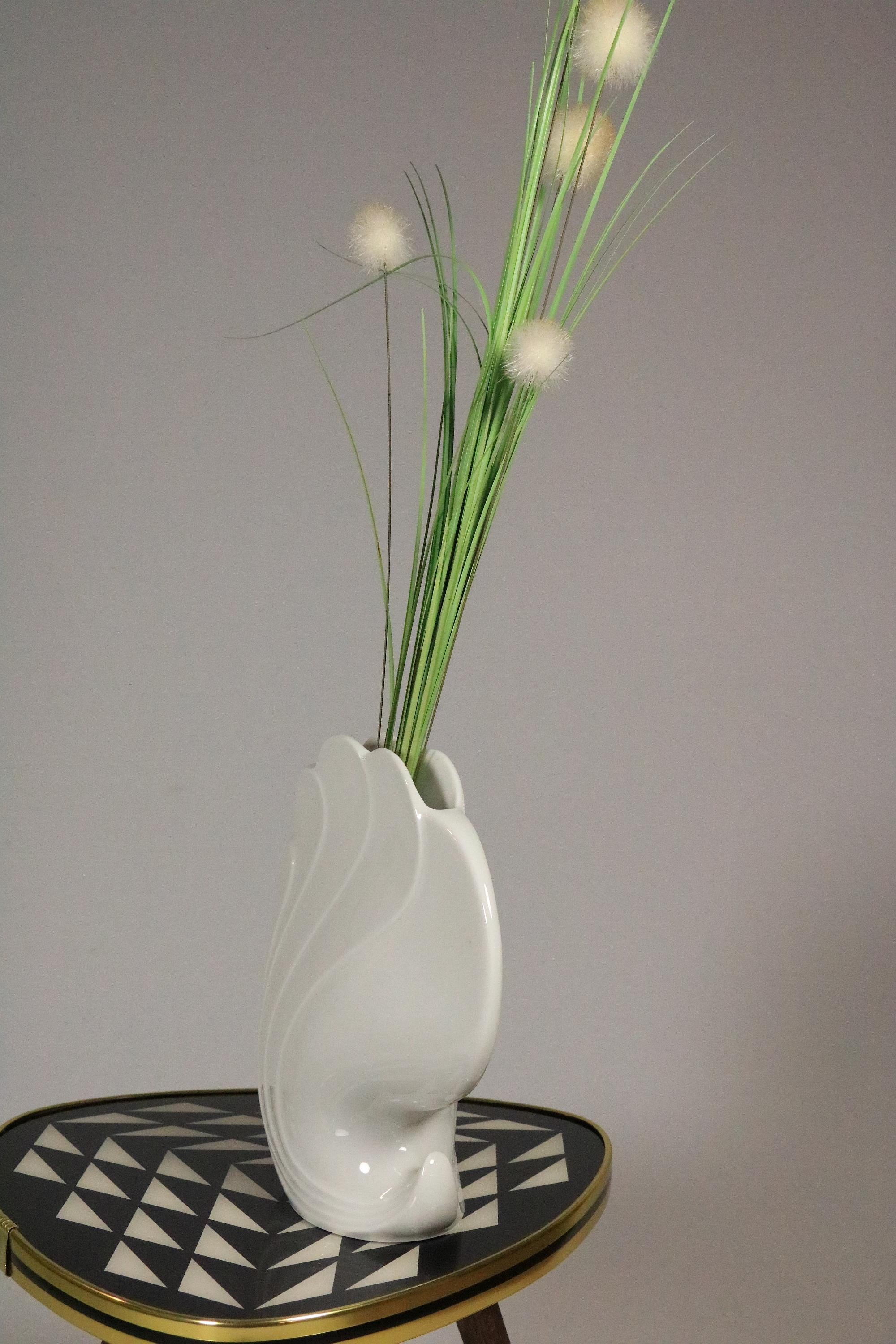 Pottery Beautiful Shell Vase by Seltmann Weiden, Germany, 1980s For Sale
