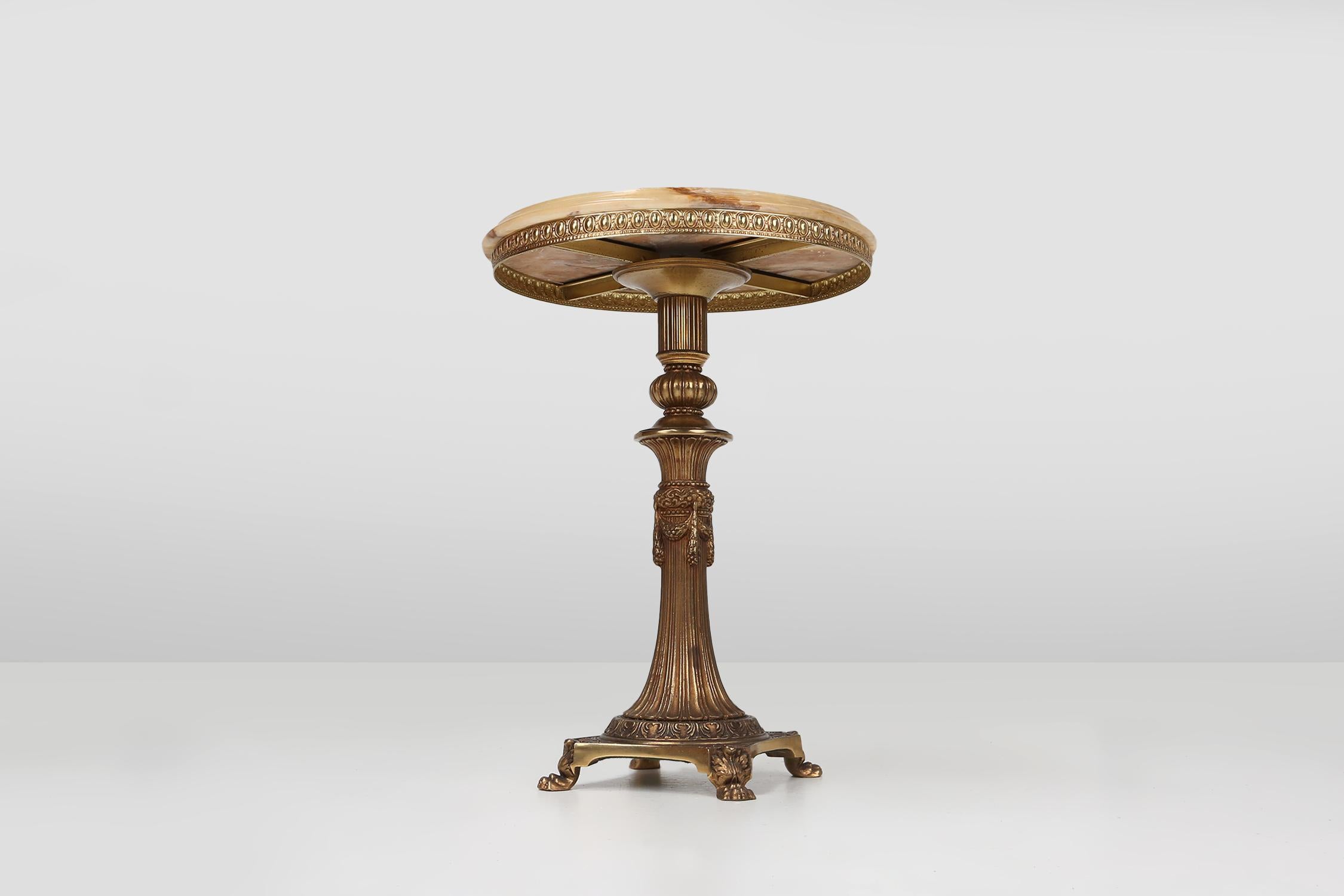 French Beautiful side table in brass with onyx marble top, France ca. 1950