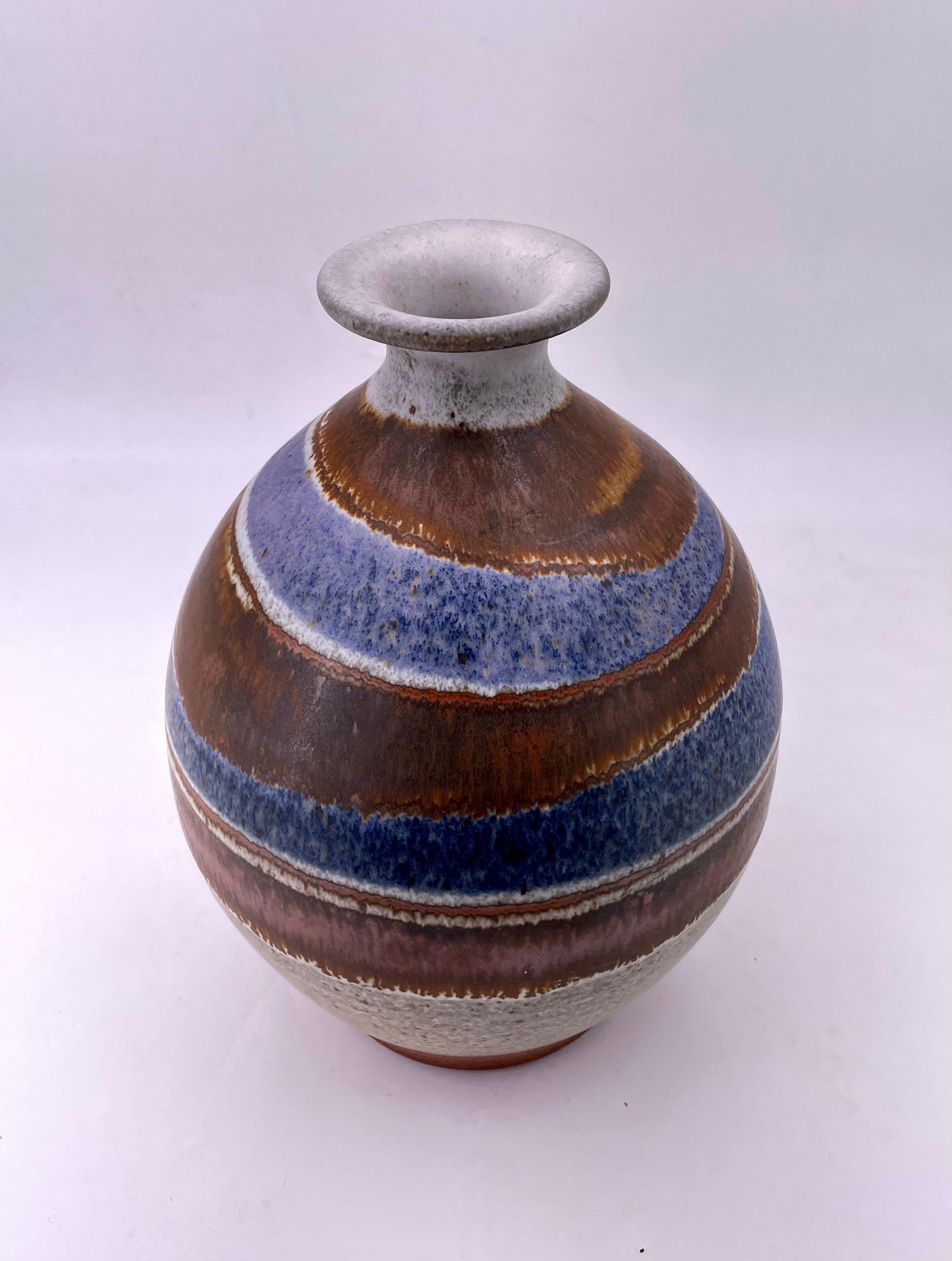 Mid-Century Modern Beautiful Signed Pottery Vase Glazed California Design