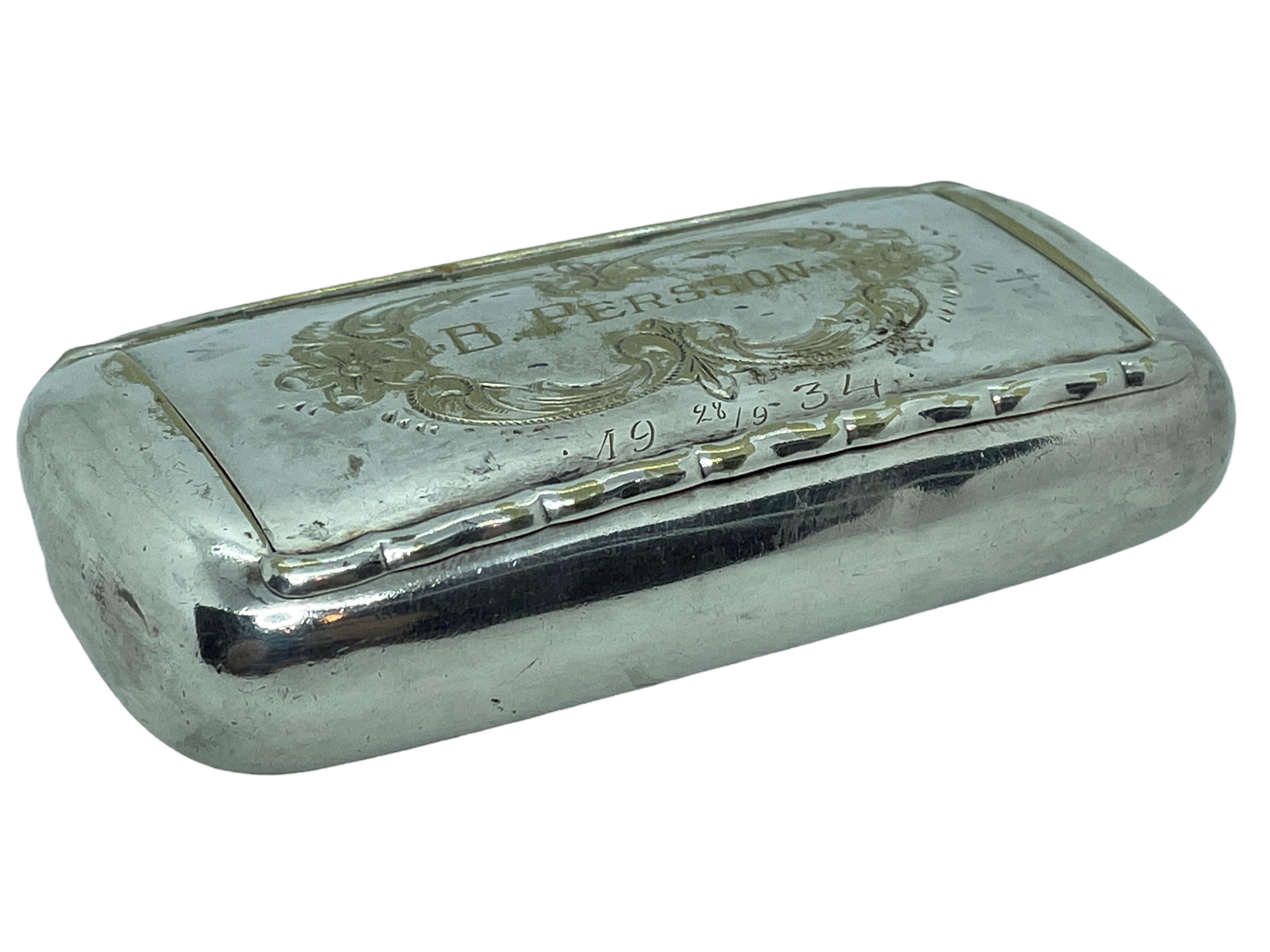 Mid-Century Modern Beautiful Silver Plate Snuff Box for B. Persson, Sweden, 1934 For Sale
