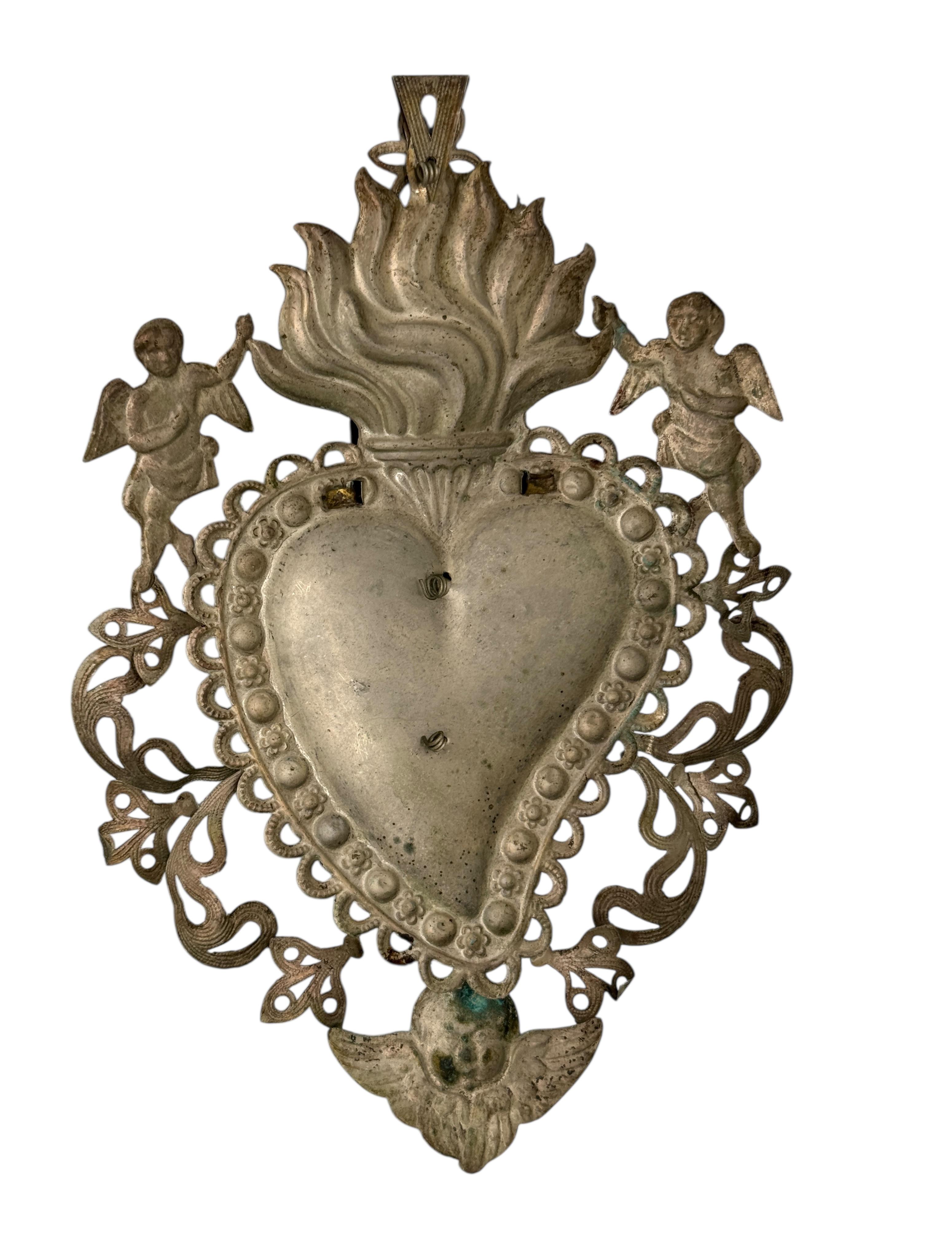 Italiano Bellissimo ex voto in argento con angelo cherubino, antico europeo, 1880 in vendita