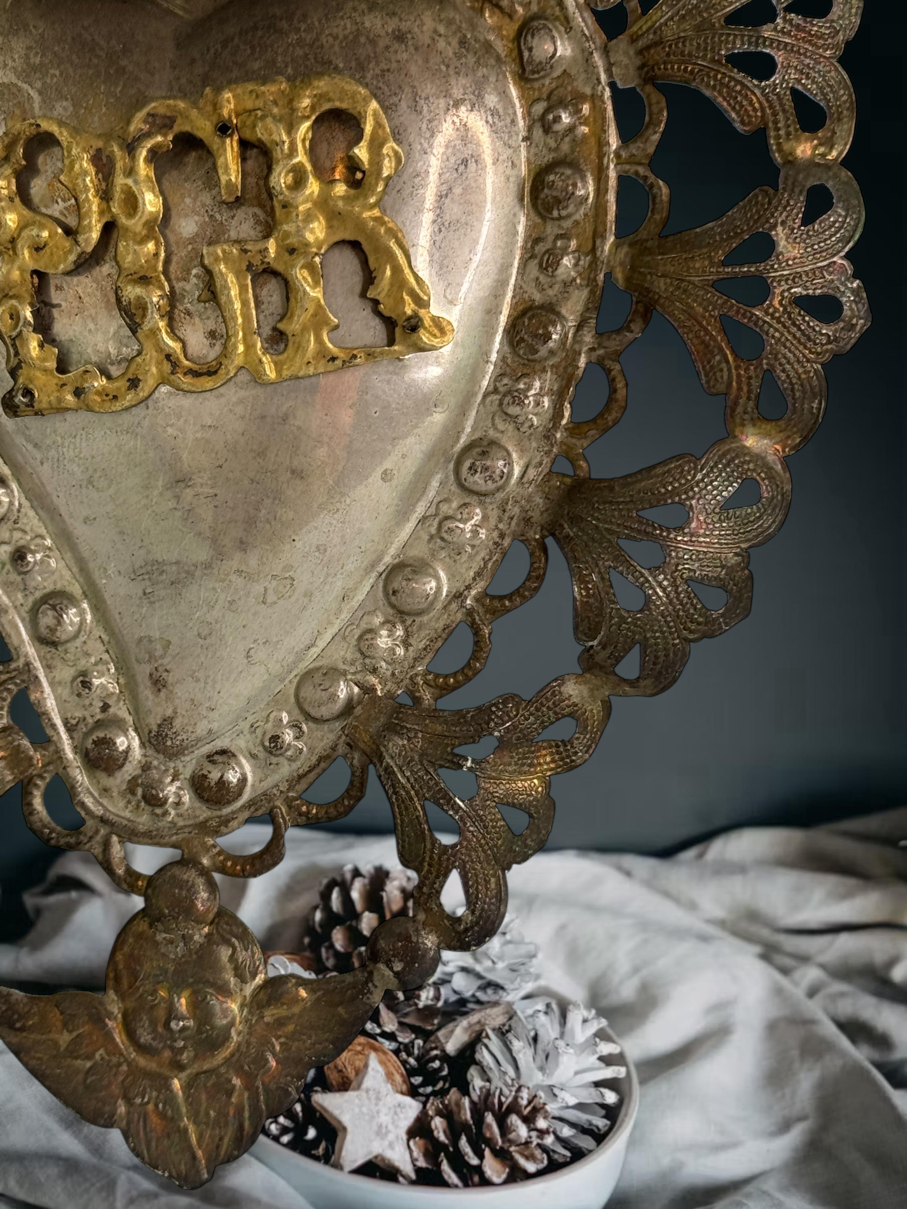 Magnifique évoto du Sacré-Cœur avec ange chérubin, européen ancien, années 1900 en vente 4