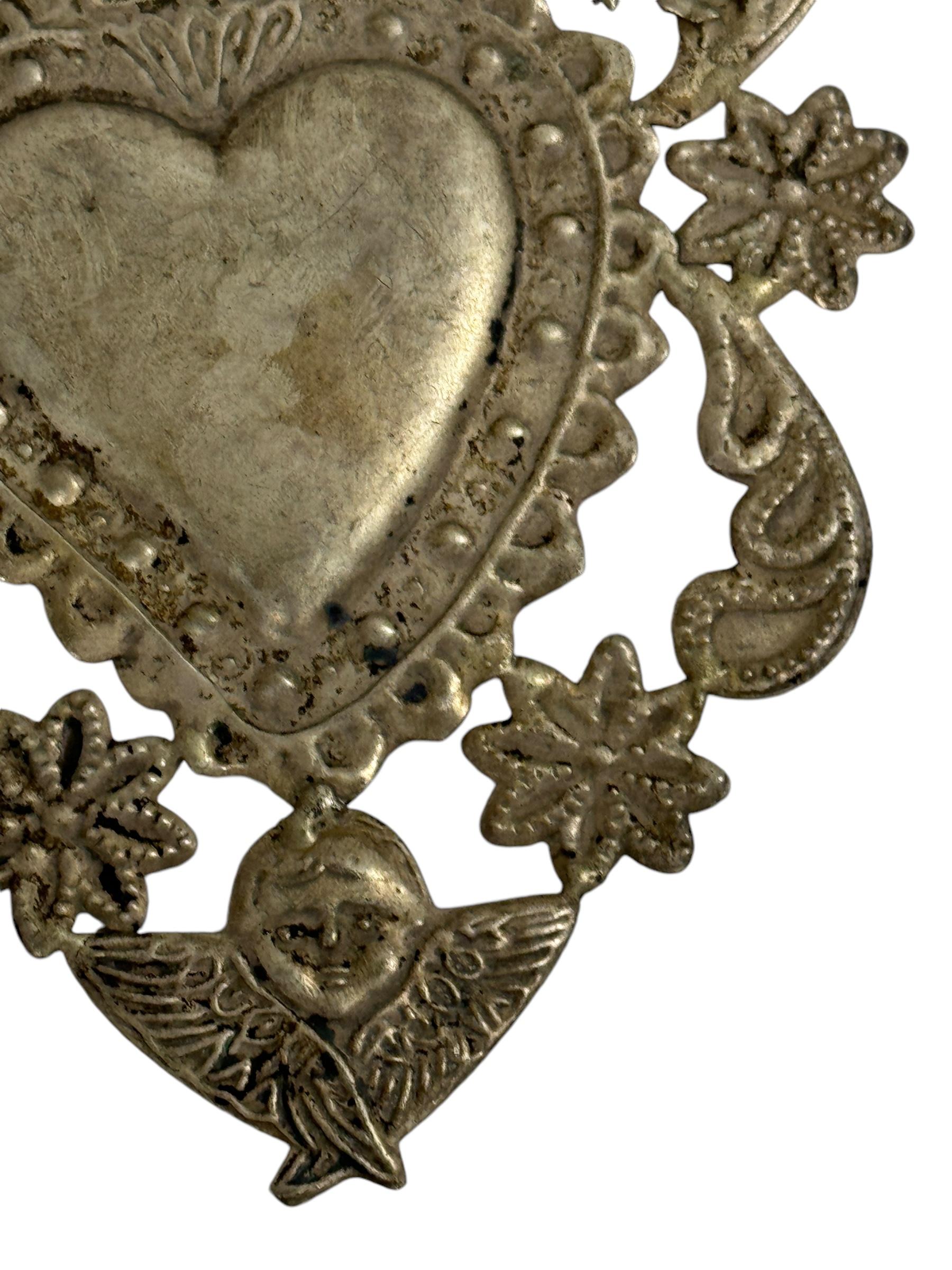 Schöne Silber Herz-Jesu Ex Voto mit Cherub Engel, antike europäische, 1900s (Deutsch) im Angebot