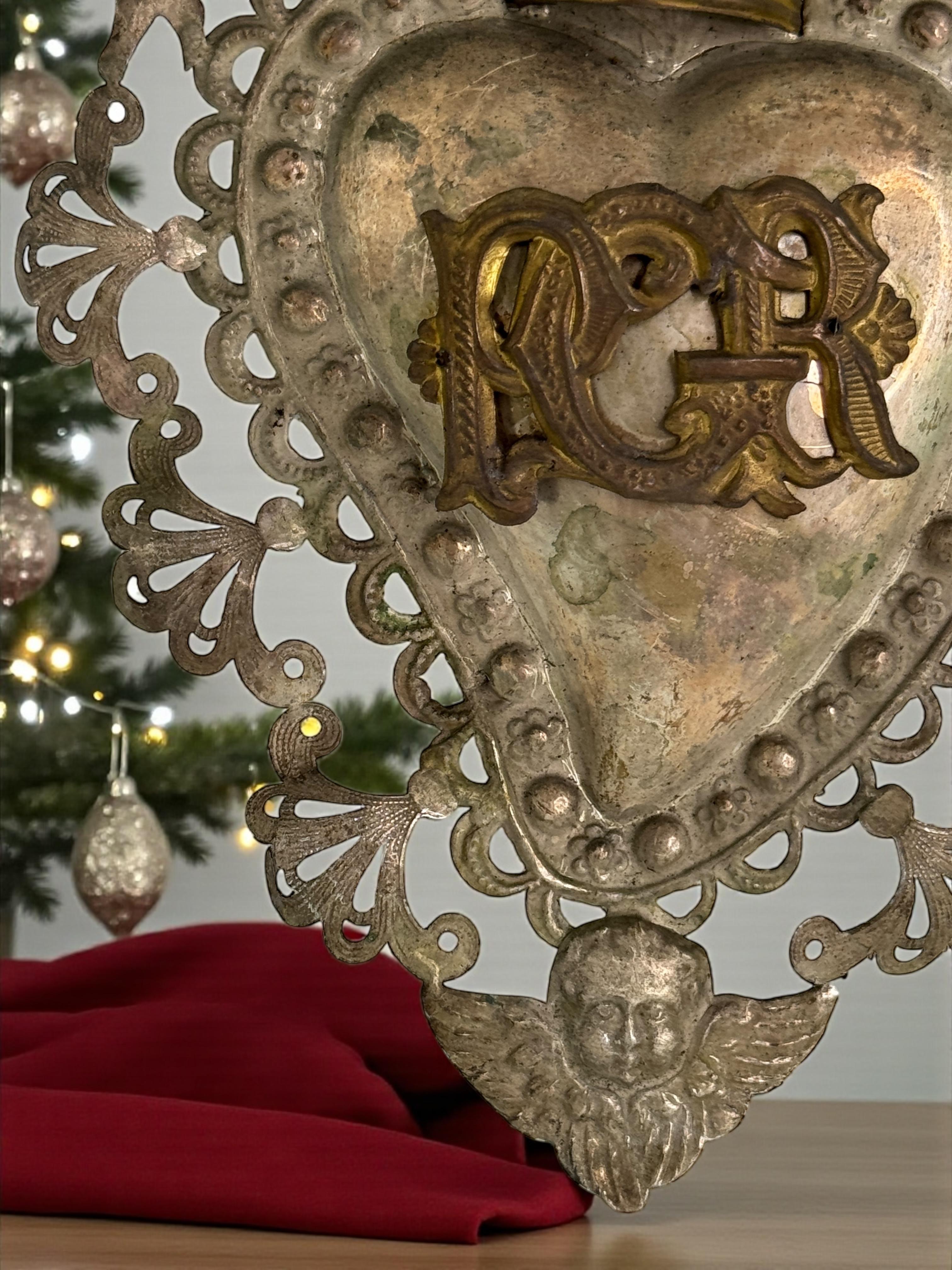 Plaqué argent Magnifique évoto du Sacré-Cœur avec ange chérubin, européen ancien, années 1900 en vente