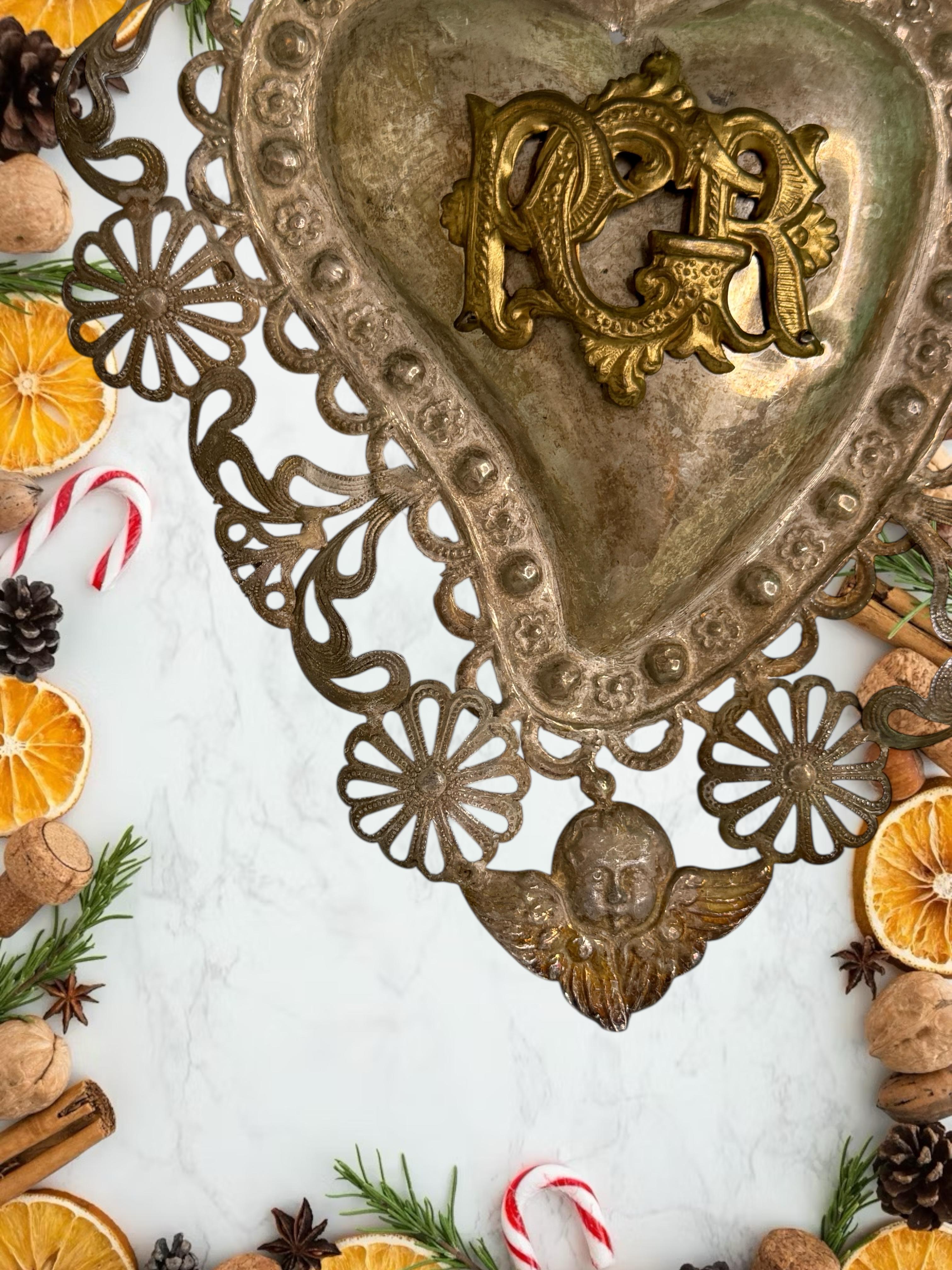 Plaqué argent Magnifique évoto du Sacré-Cœur avec ange chérubin, européen ancien, années 1900 en vente