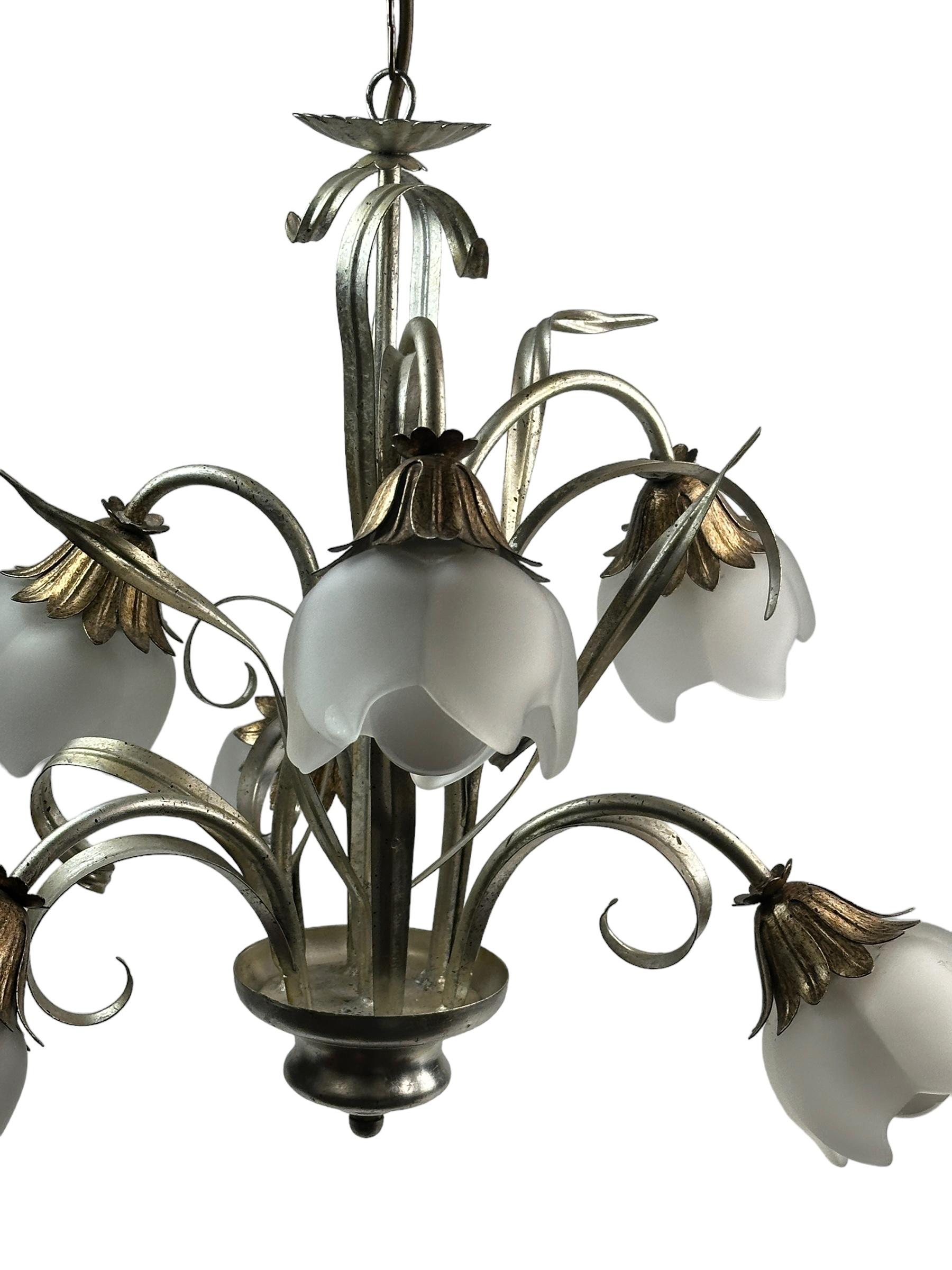 Late 20th Century Beautiful Silvered Shabby Chic Florence Flower Chandelier Honsel Leuchten German For Sale