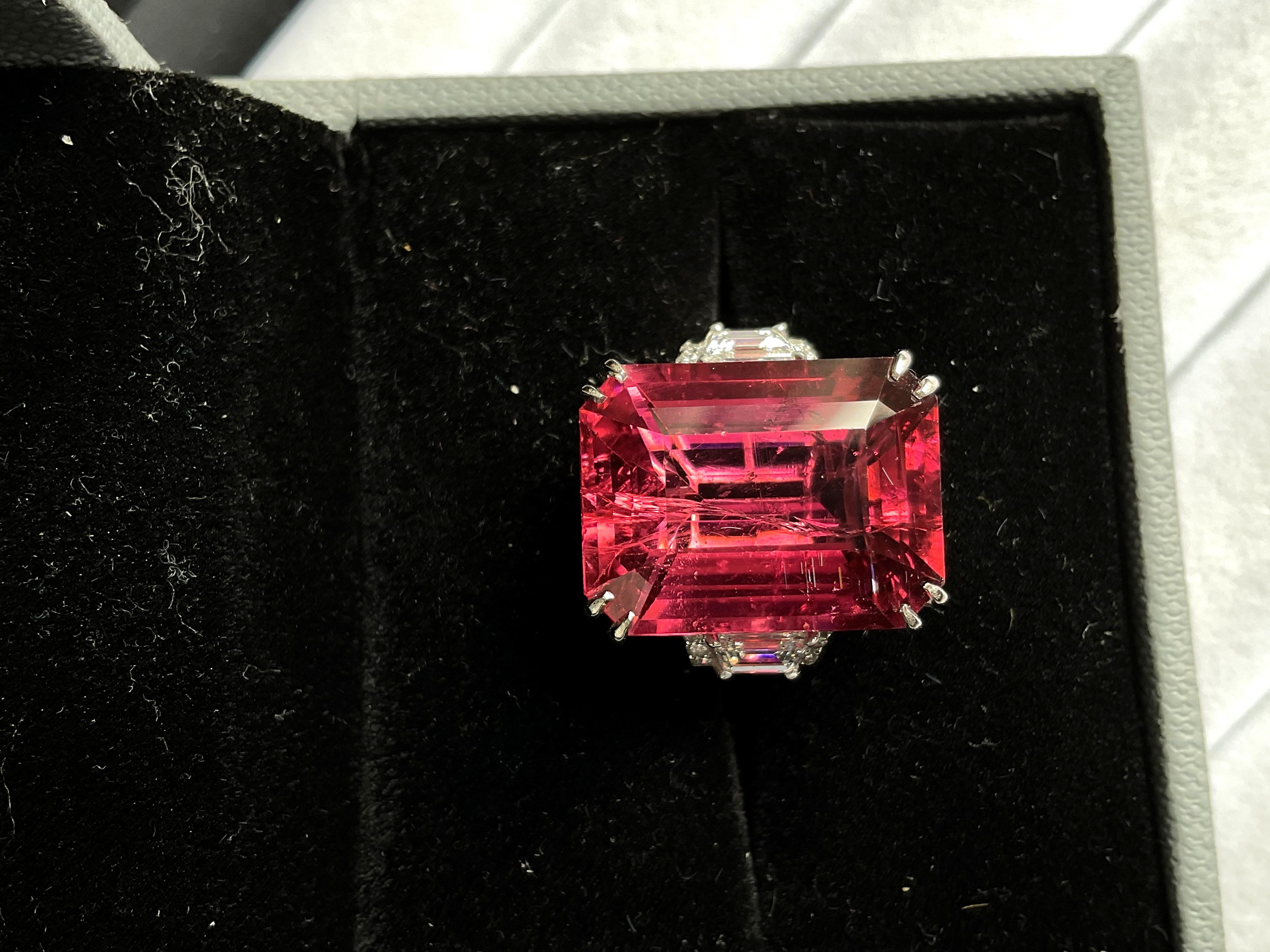 Octagon Cut 18.2 carats Rubellite with Natural Diamonds Cocktail ring jewelry For Sale