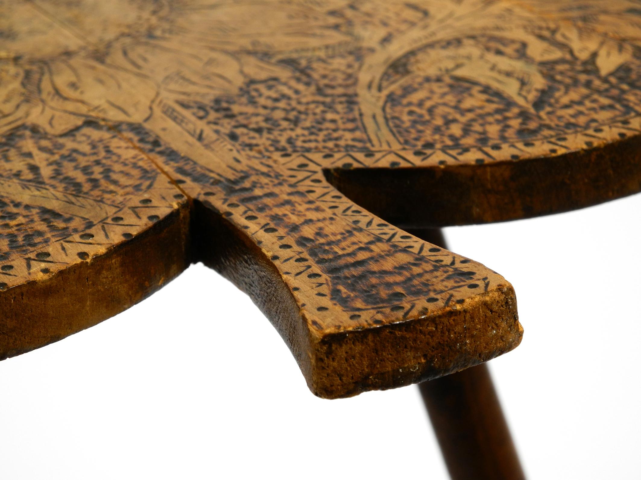 Beautiful small 1920s three-legged trefoil side table made of walnut 3