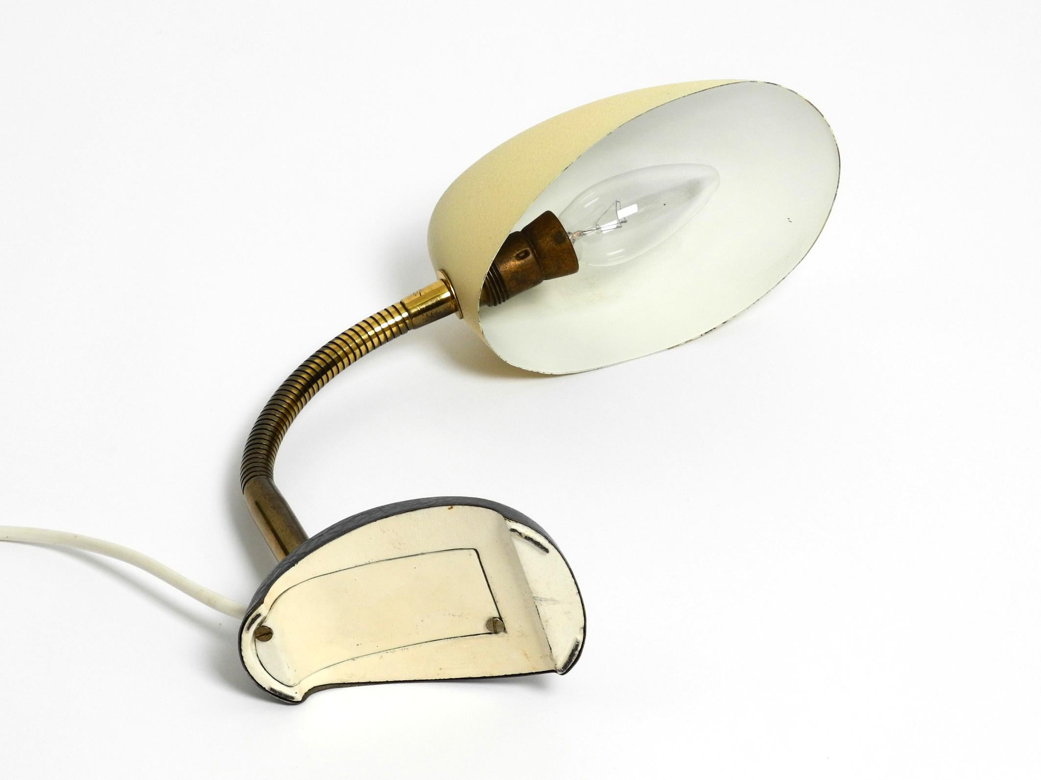 Beautiful small 1950s table lamp with metal gooseneck by Gebrüder Cosack Germany For Sale 13