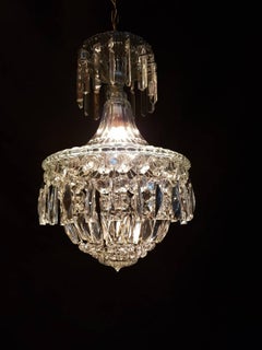 Beautiful Small Crystal Sac a Perle