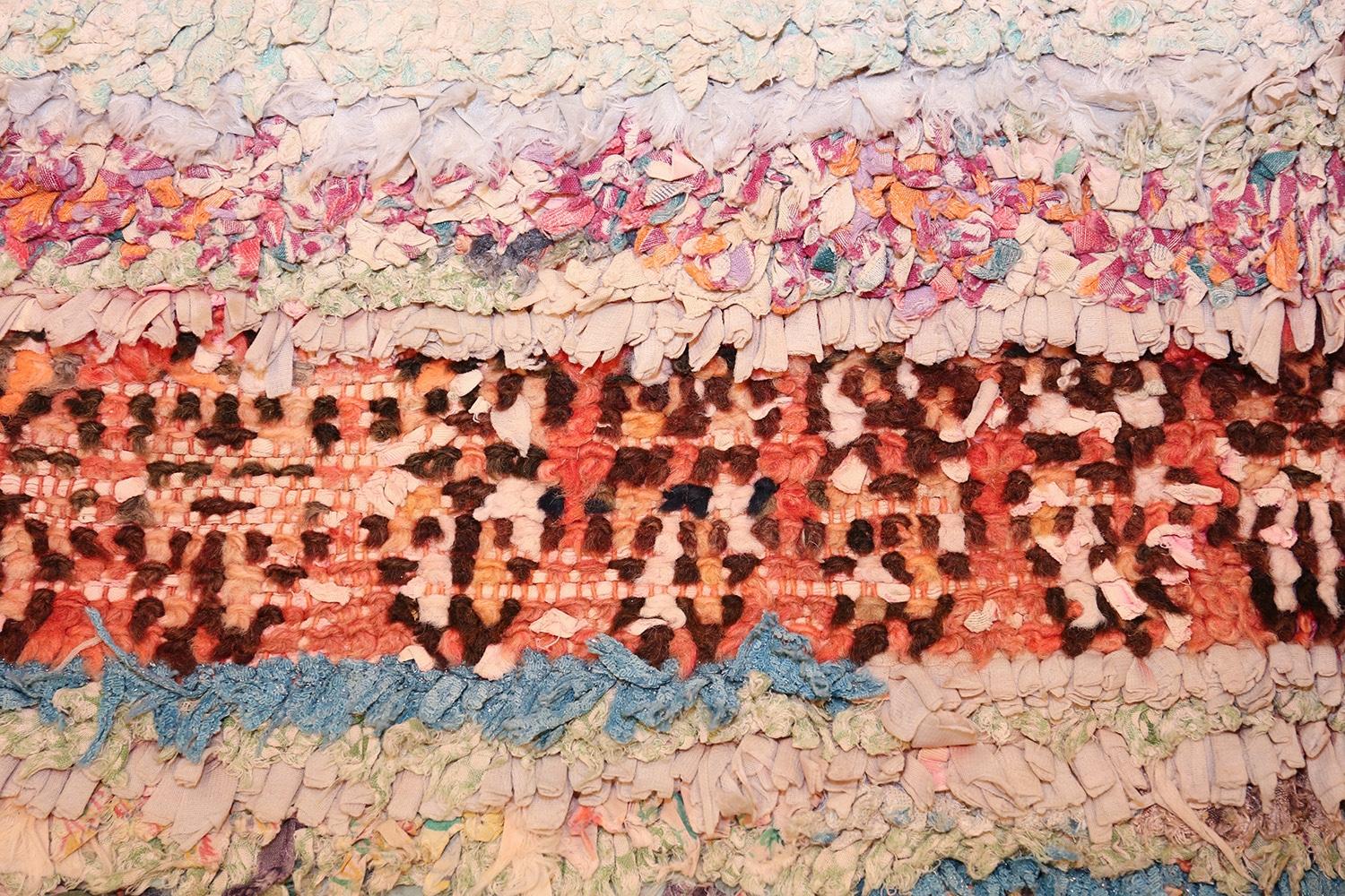 Lana Bellissimo tappeto marocchino vintage di metà secolo con trama a stracci di piccole dimensioni 4' x 6'5