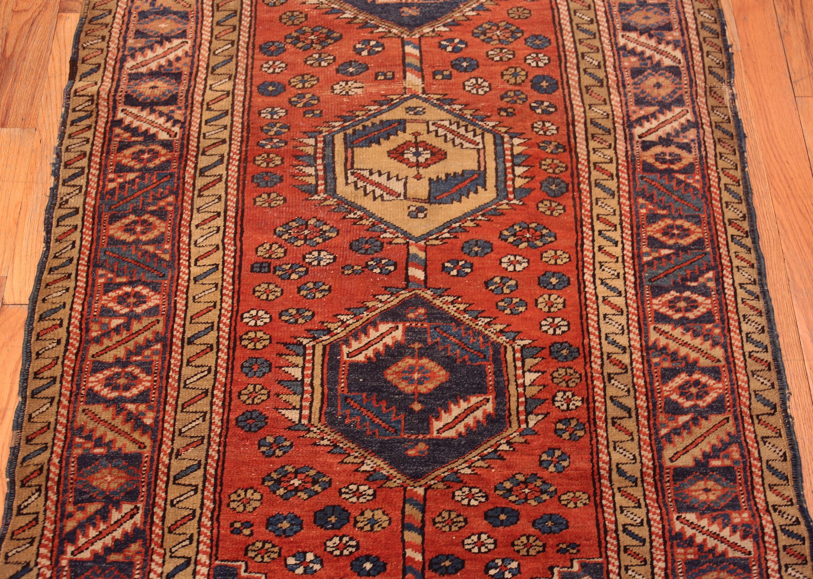 Heriz Serapi Beautiful Small Rustic Geometric Tribal Antique Persian Heriz Rug 3'10