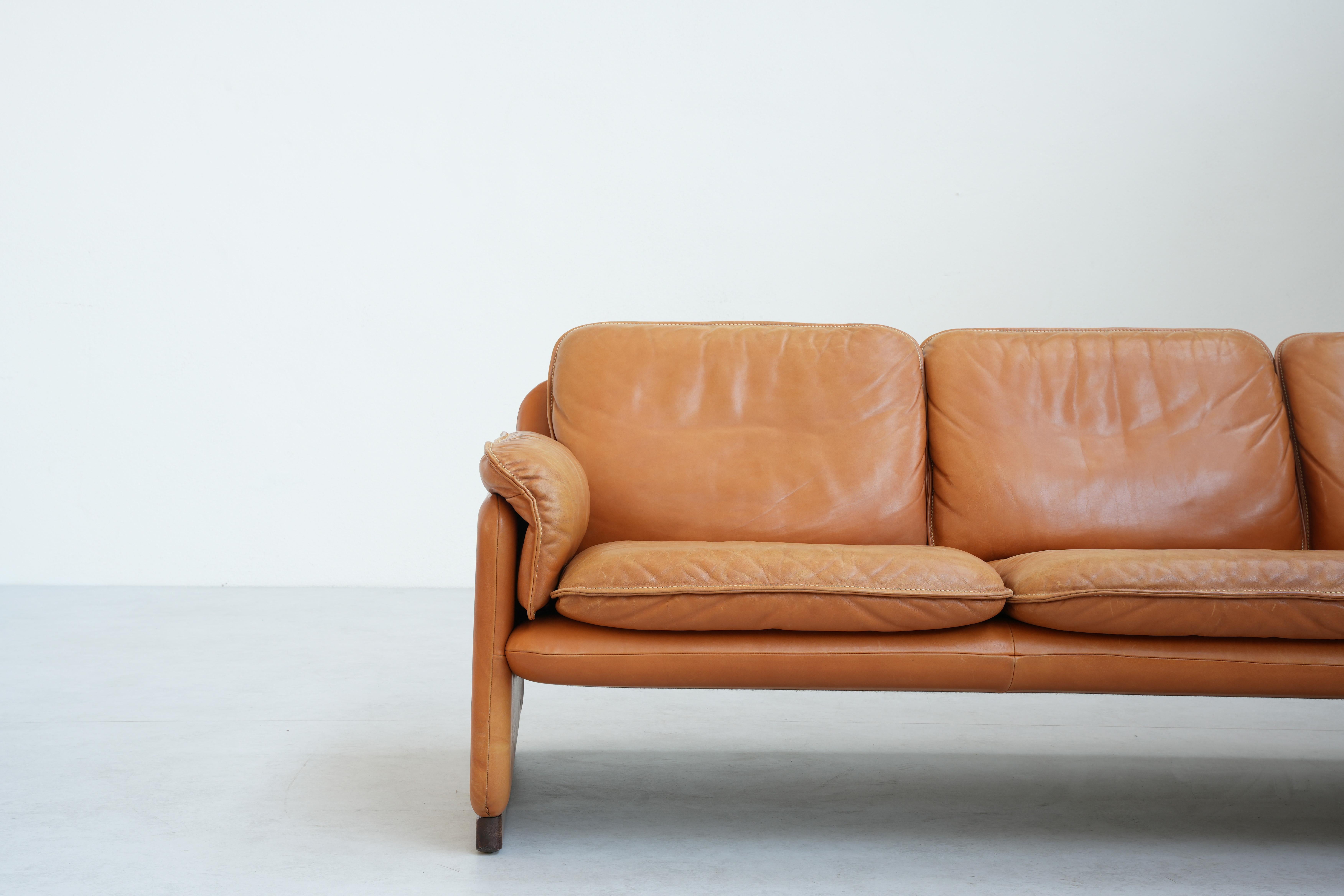 Schönes Sofa von DeSede Mod. DS61 DS 61 Braunes Leder, Schweiz 1970er Jahre im Angebot 6