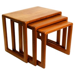 Used Beautiful solid Mid Century set of 3 teak wood nesting tables