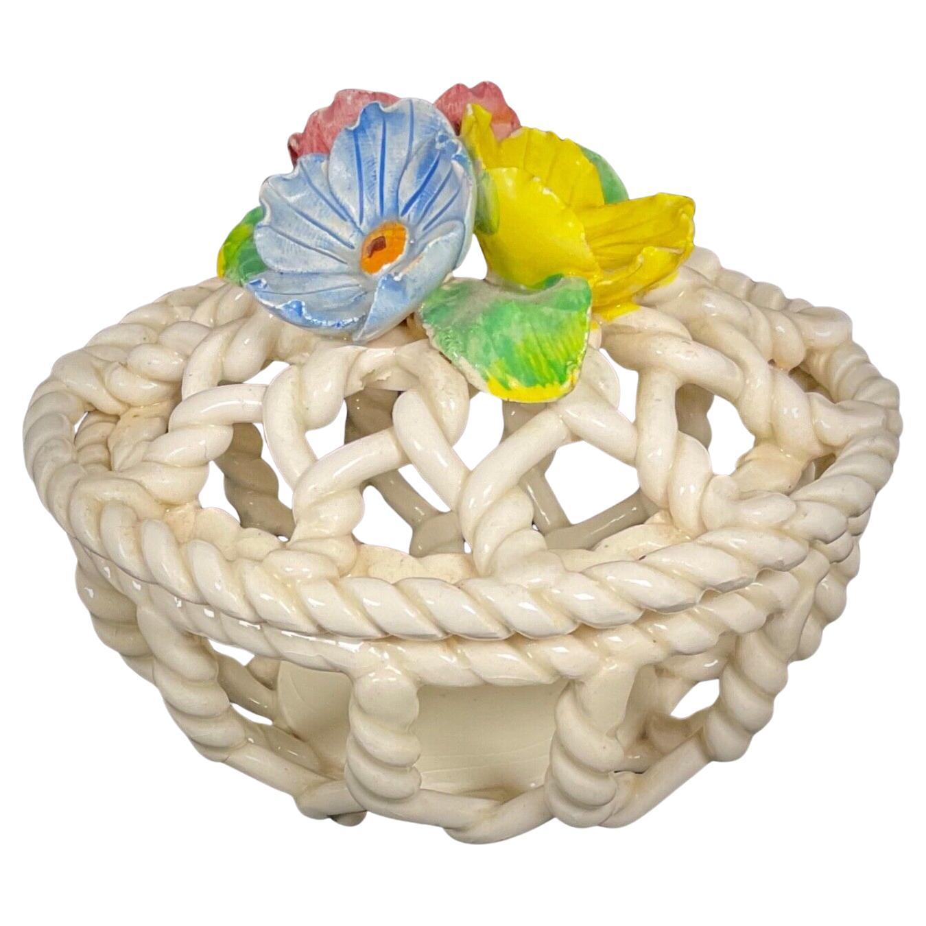 Preciosa Bombonera de Cerámica Española - Diseño Floral - 2Y553
