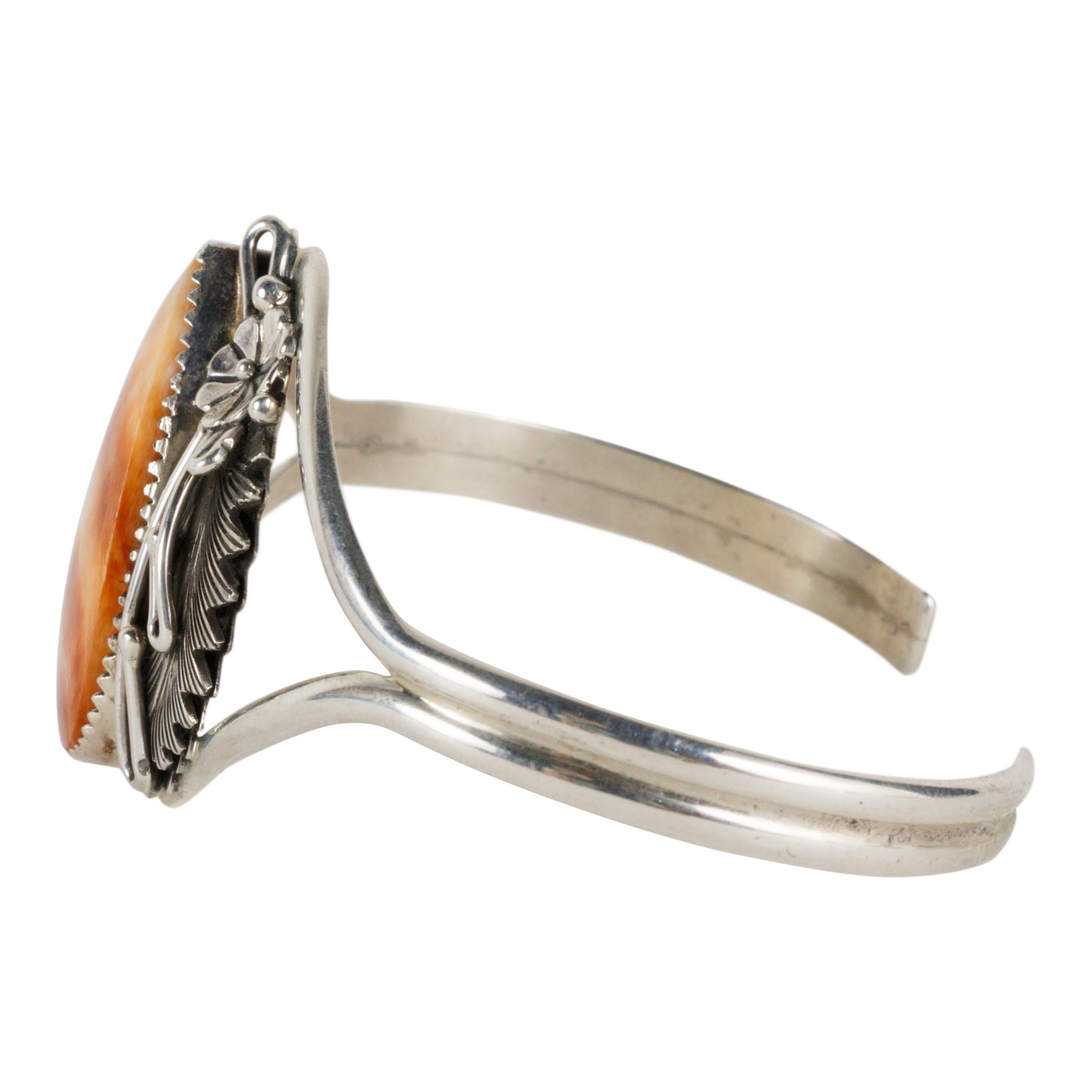 Women's or Men's Beautiful Spiny Oyster and Sterling Bracelet For Sale
