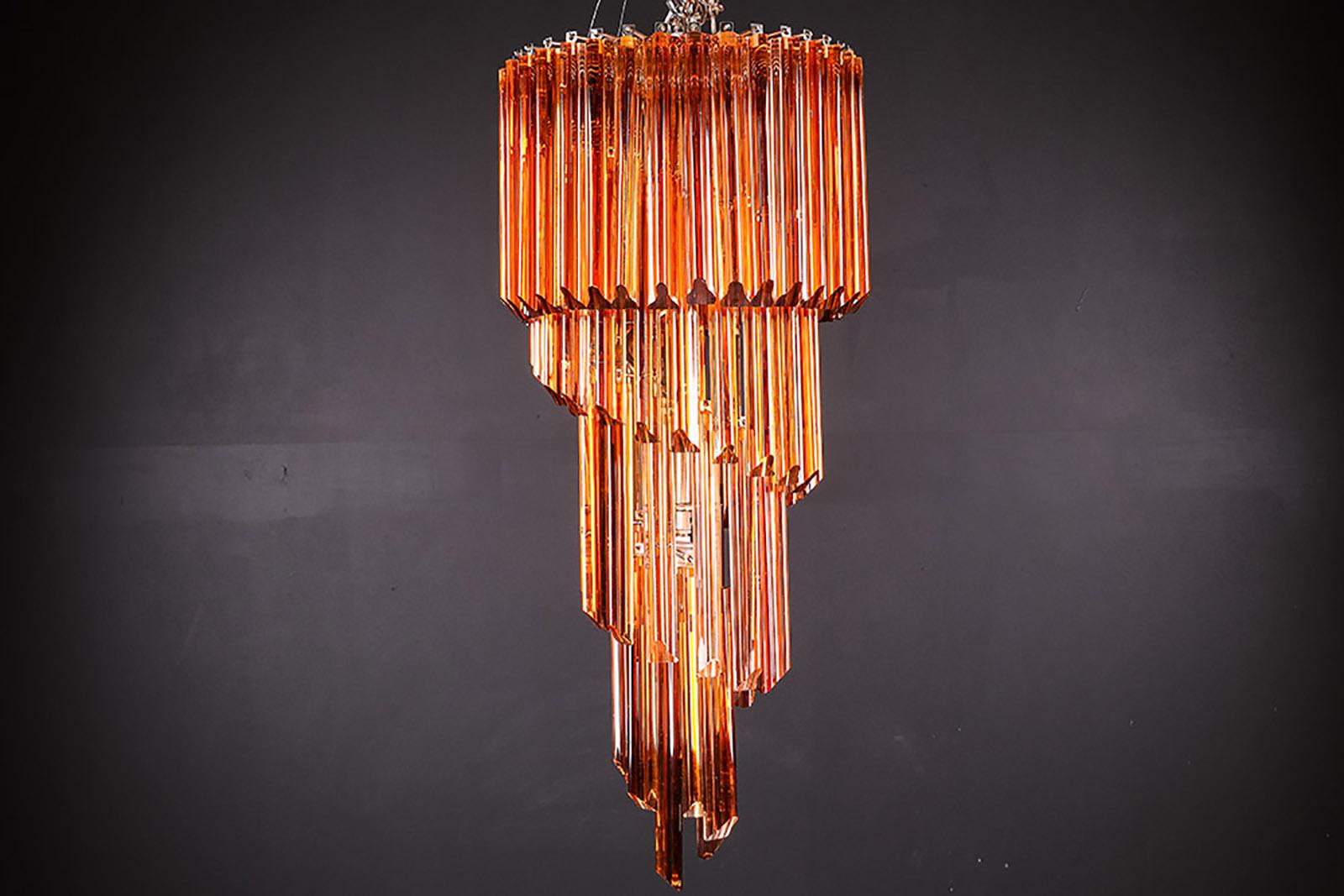 Beautiful Spiral Chandelier With Amber Tint Murano Glass By Venini In Good Condition For Sale In London, GB